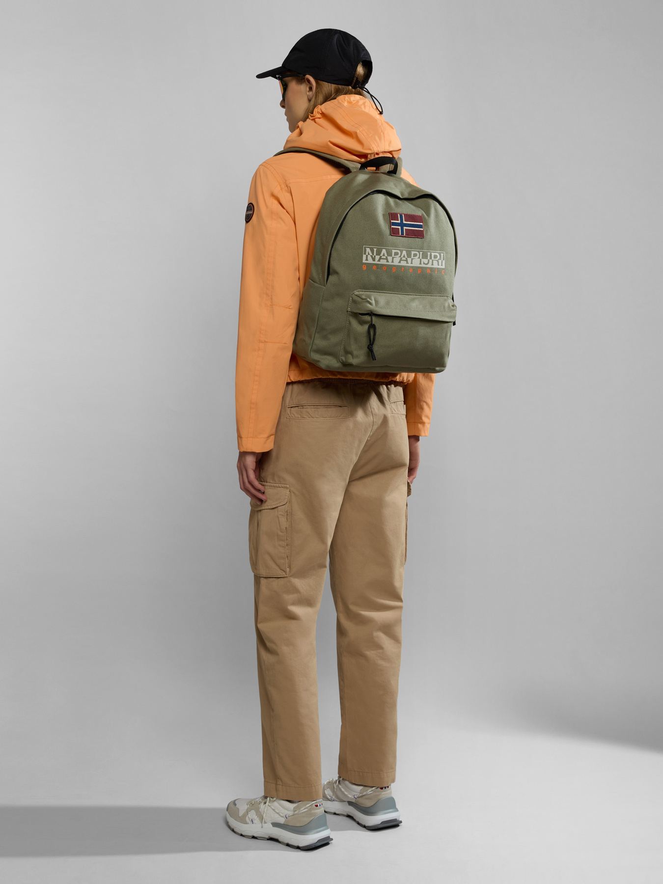 Рюкзак Napapijri Hering Dp 20,8L модель NP0A4G99GAE1 Фото