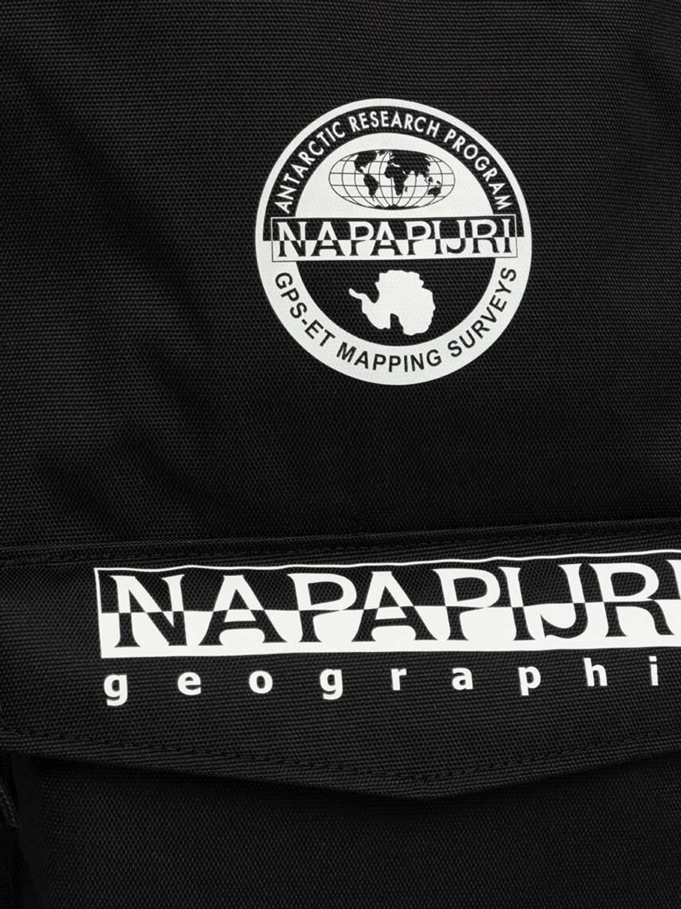 Повседневный рюкзак Napapijri H-Hornby Dp 19L модель NP0A4HND0411 Повседневный рюкзак Napapijri H-Hornby Dp 19L модель NP0A4HND0411 Фото