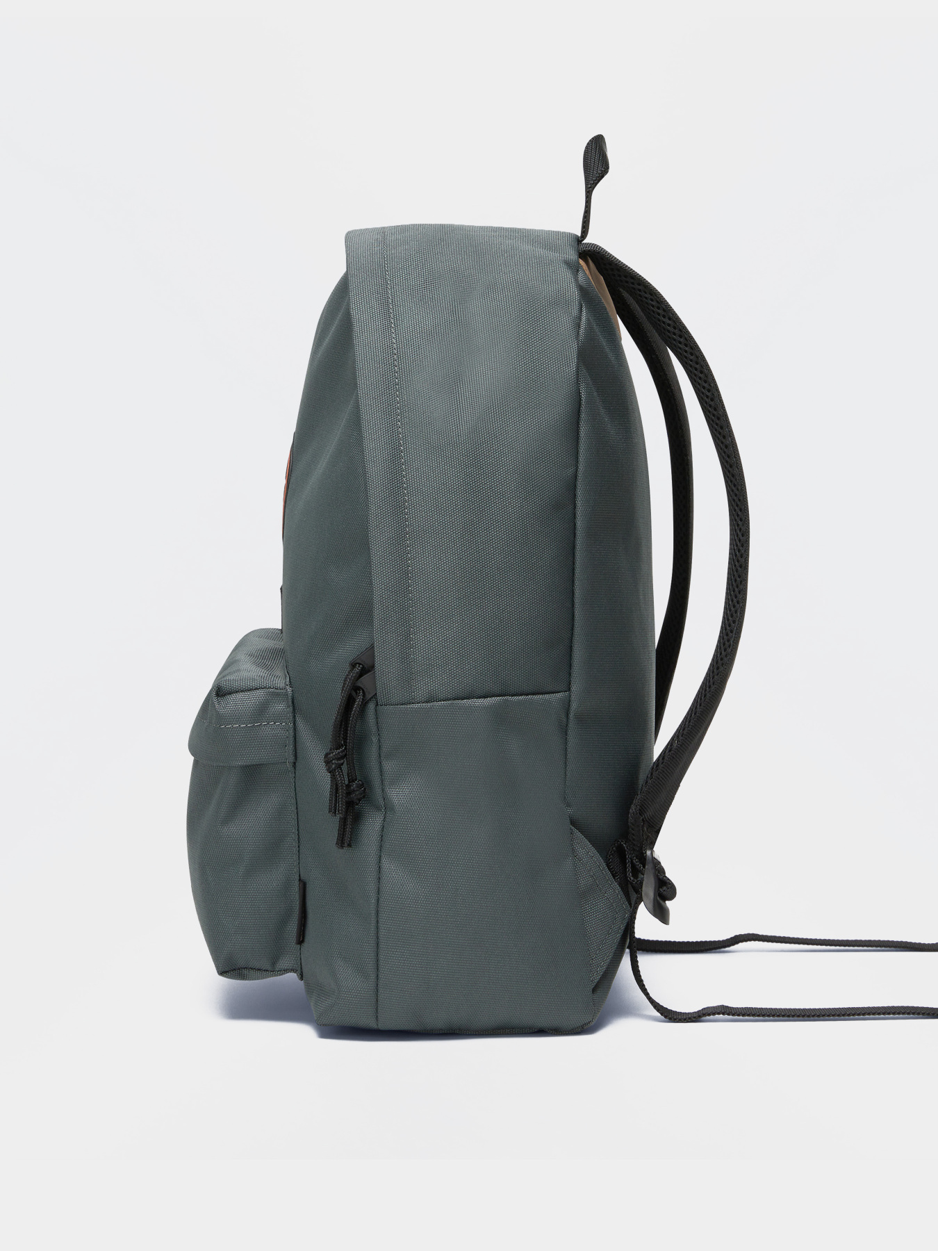 Рюкзак Napapijri Voyage 3 20,8L модель NP0A4GGHG1S1 Фото