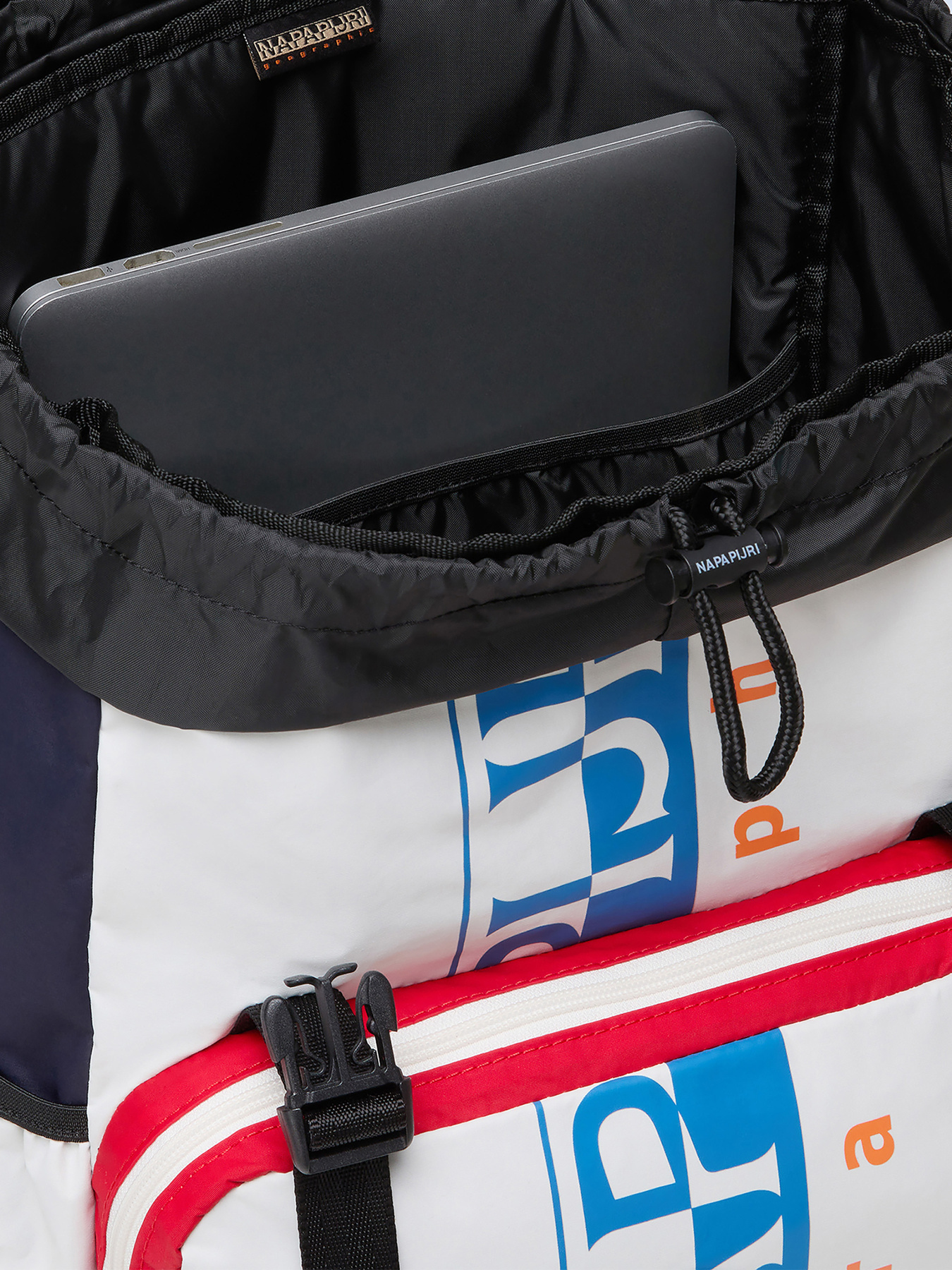 Рюкзак Napapijri H-Curver Dp 27,5L модель NP0A4HXON1A1 Фото