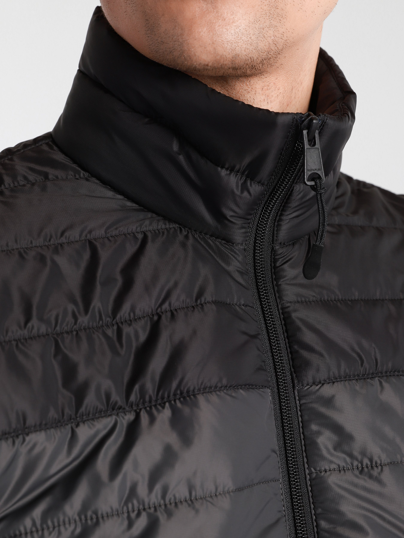 Демисезонная куртка Napapijri Puffer Acalmar модель NP0A4FHM1981 Фото