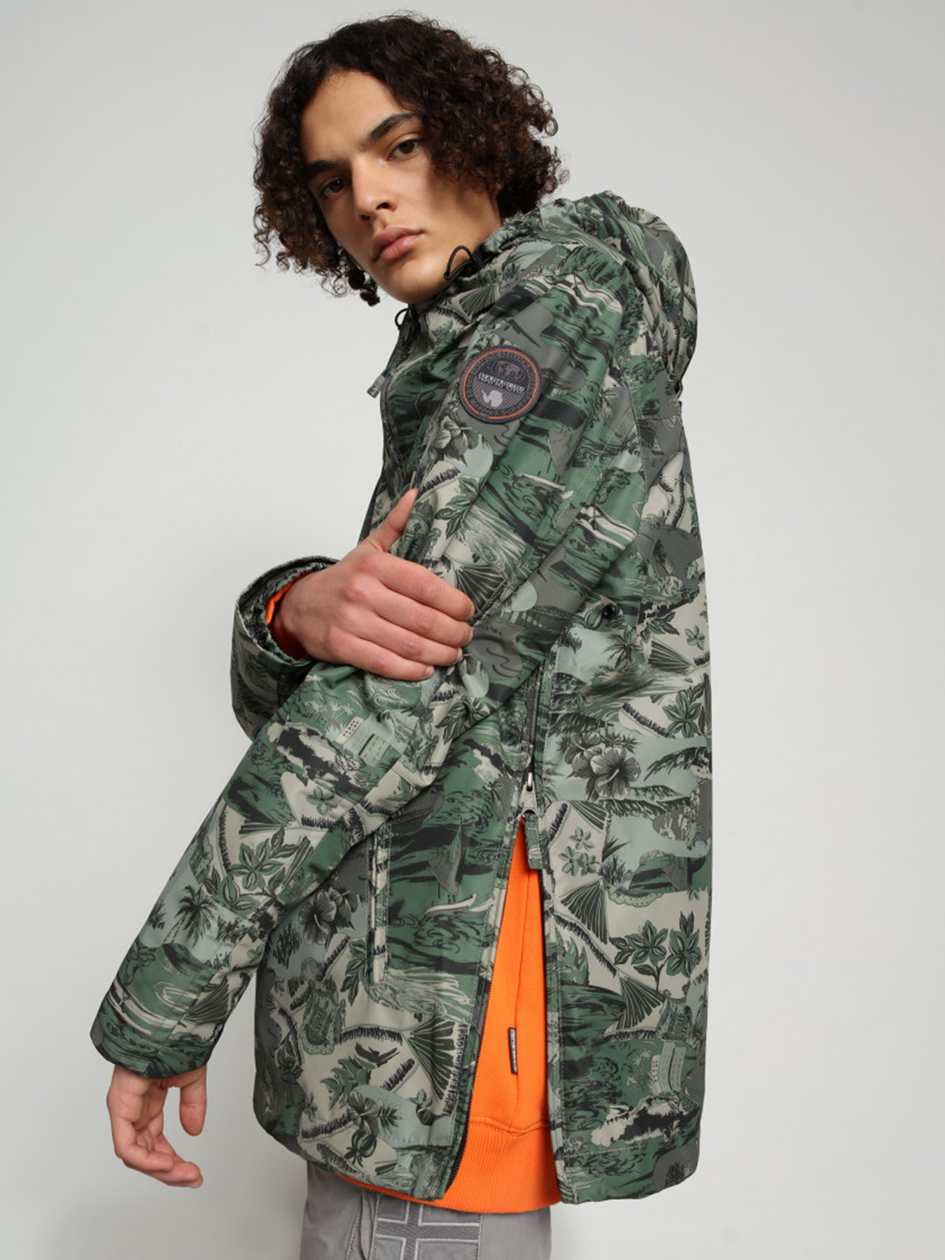 Анорак Napapijri Rainforest Summer Print модель NP0A4FDLF3V1 Фото