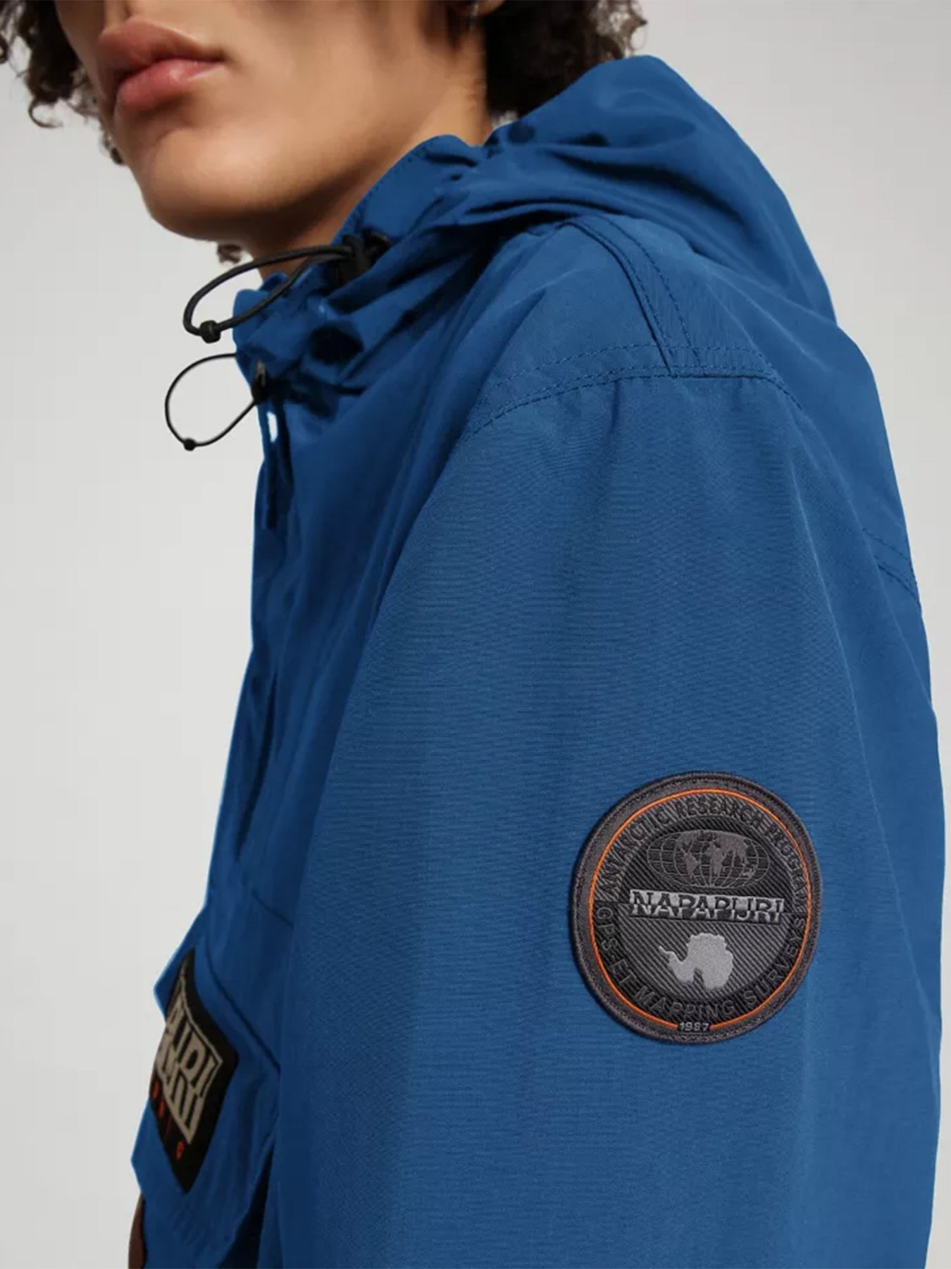 Анорак Napapijri Rainforest Summer Pocket модель NP0A4FDMB2E1 Фото