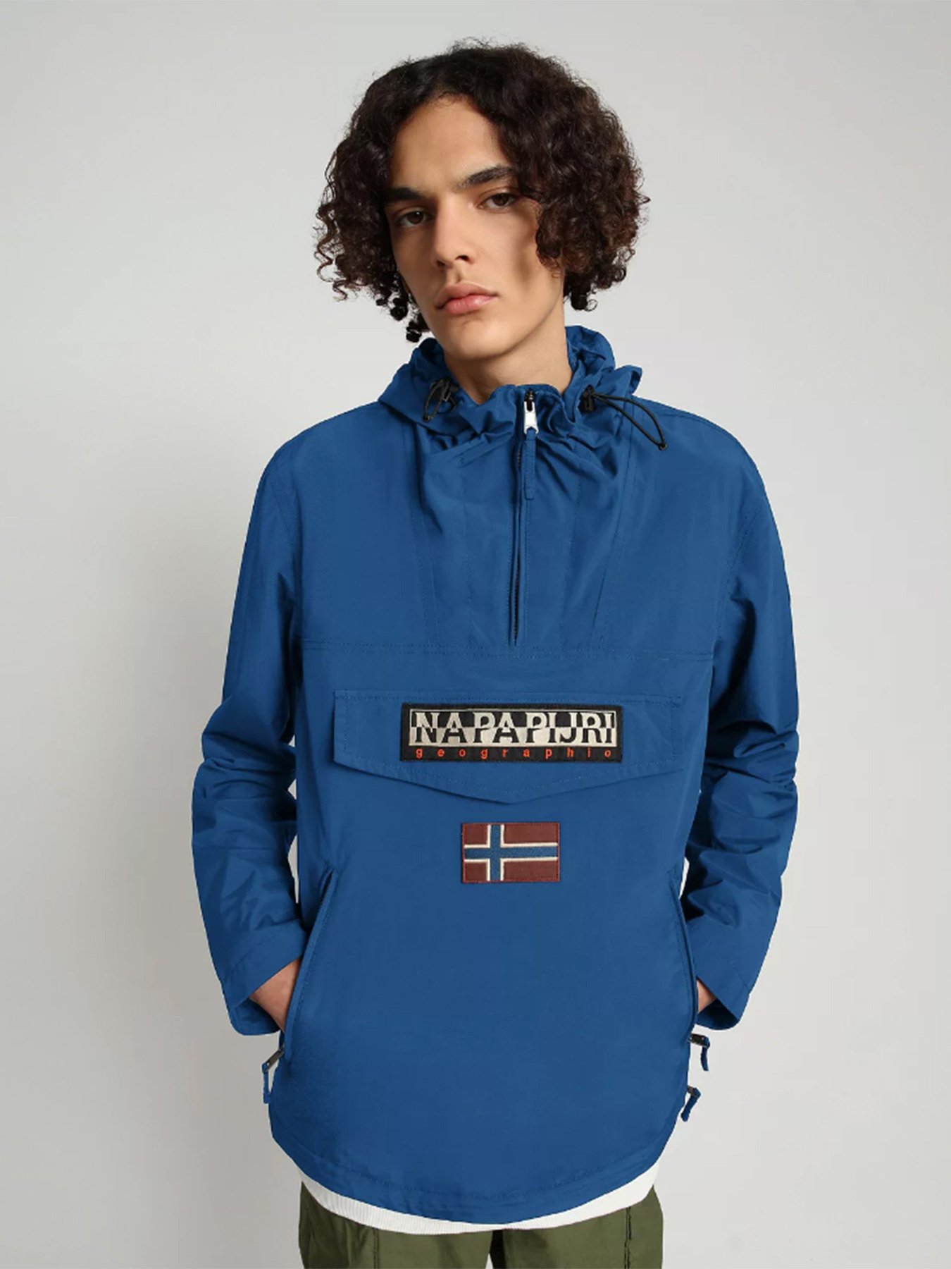 Анорак Napapijri Rainforest Summer Pocket модель NP0A4FDMB2E1 Фото