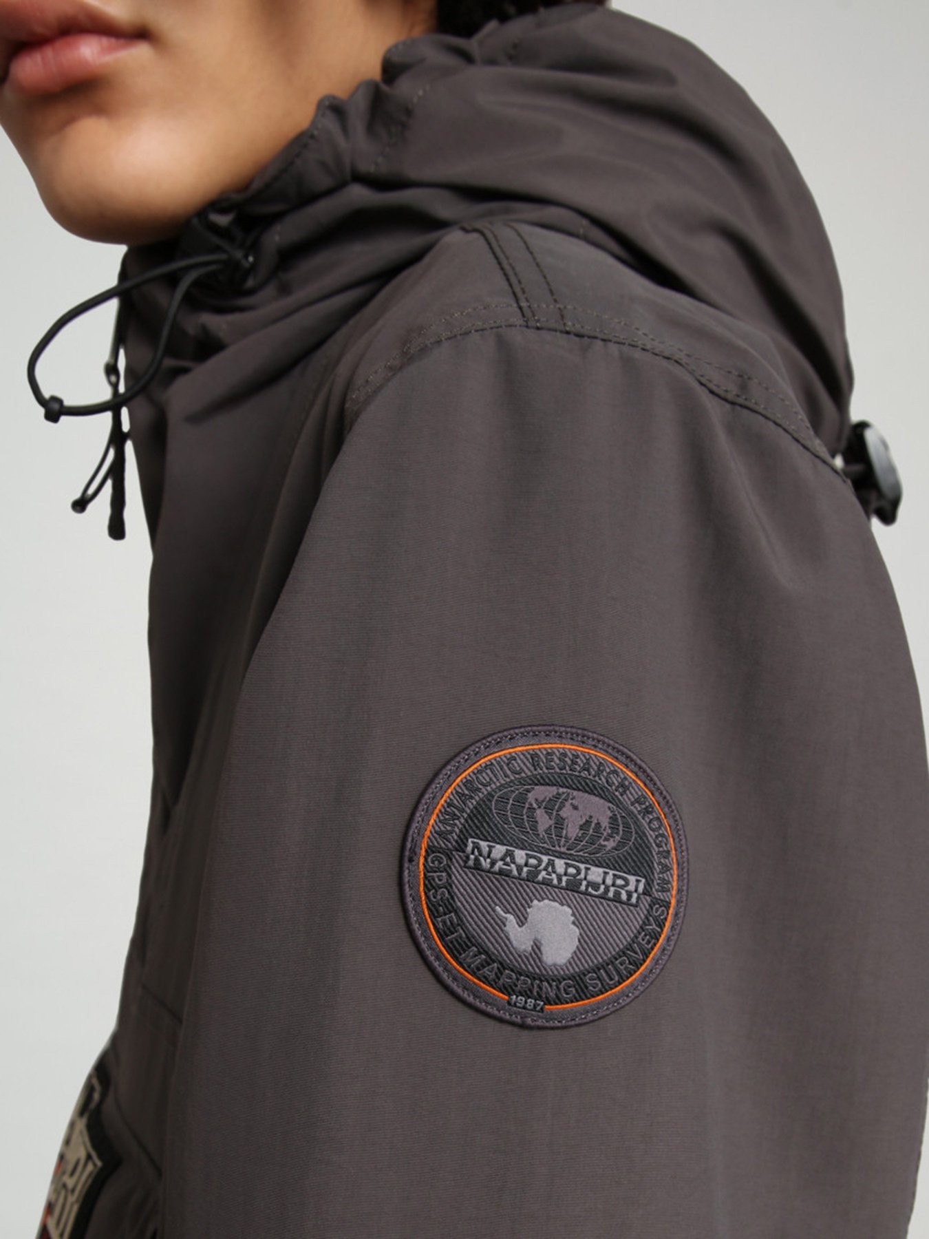 Анорак Napapijri Rainforest Summer Pocket модель NP0A4FDMH741 Фото