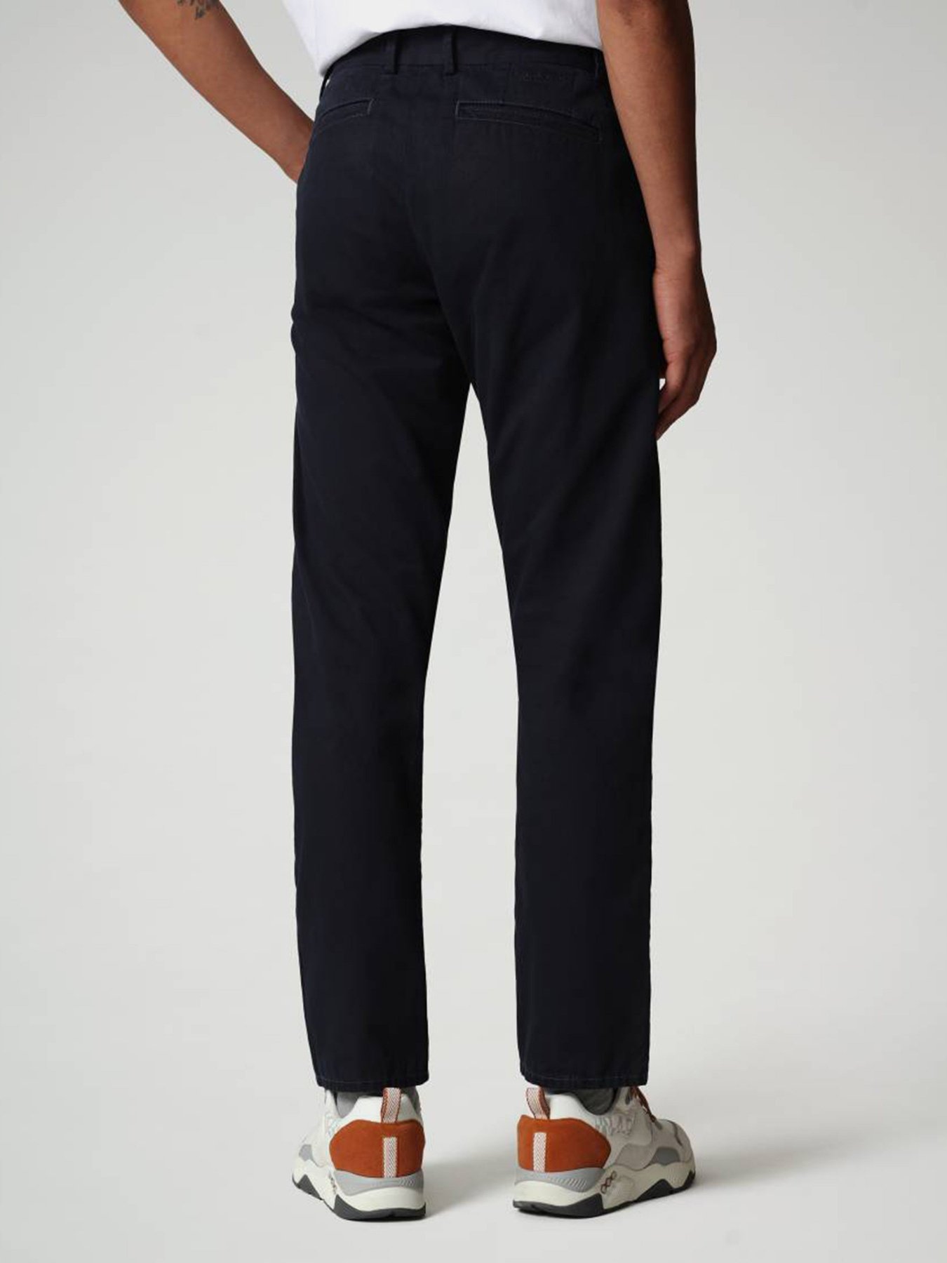 Чиносы Napapijri Chino Pants Miom модель NP0A4FCG1761 Фото