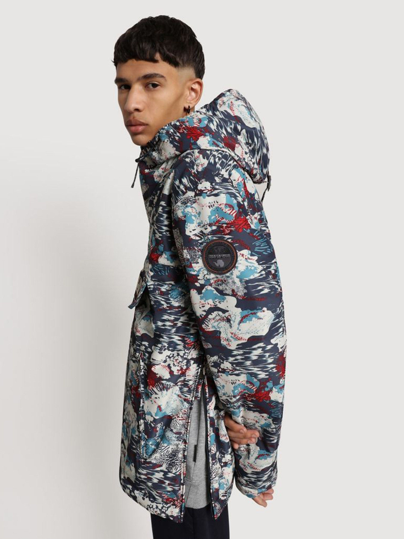 Анорак Napapijri RAINFOREST PKT PRT 1 модель NP0A4EGWF7C1 Анорак Napapijri RAINFOREST PKT PRT 1 модель NP0A4EGWF7C1 Фото