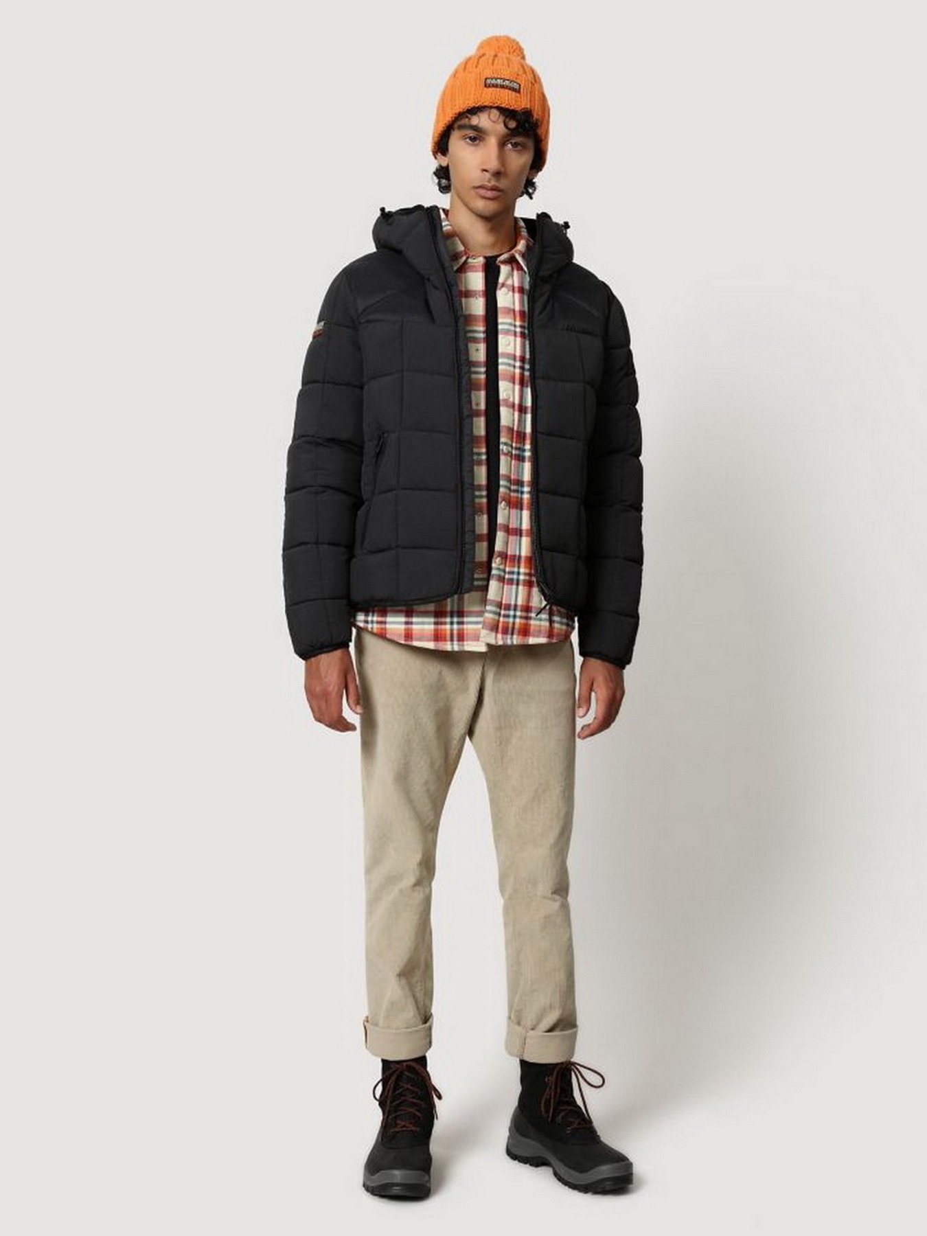 Зимова куртка Napapijri Ariel модель NP0A4FLK0411 Зимова куртка Napapijri Ariel модель NP0A4FLK0411 Фото