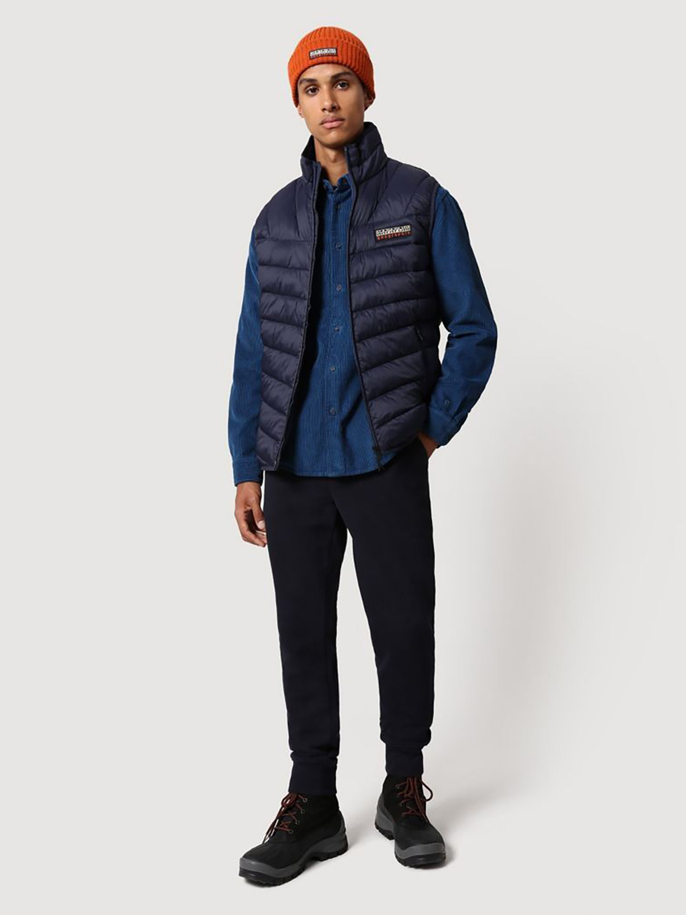 Утепленный жилет Napapijri Aerons модель NP0A4FPW1761 Фото