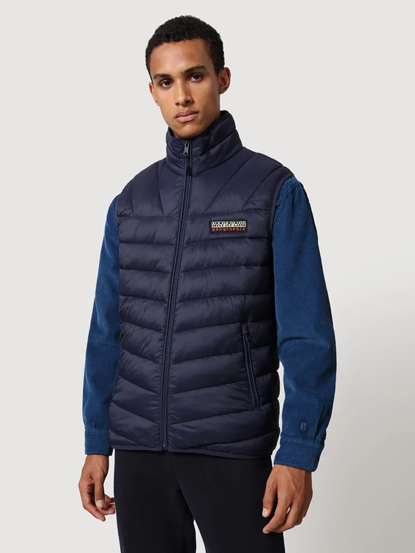 Утепленный жилет Napapijri Aerons модель NP0A4FPW1761 Фото