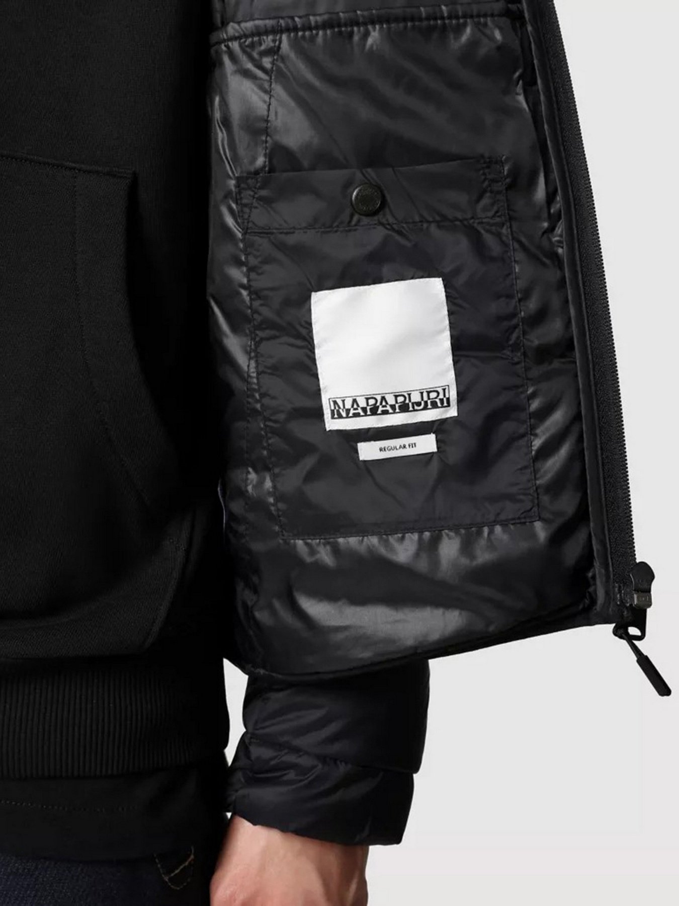 Демисезонная куртка Napapijri Aerons модель NP0A4FPX0411 Фото