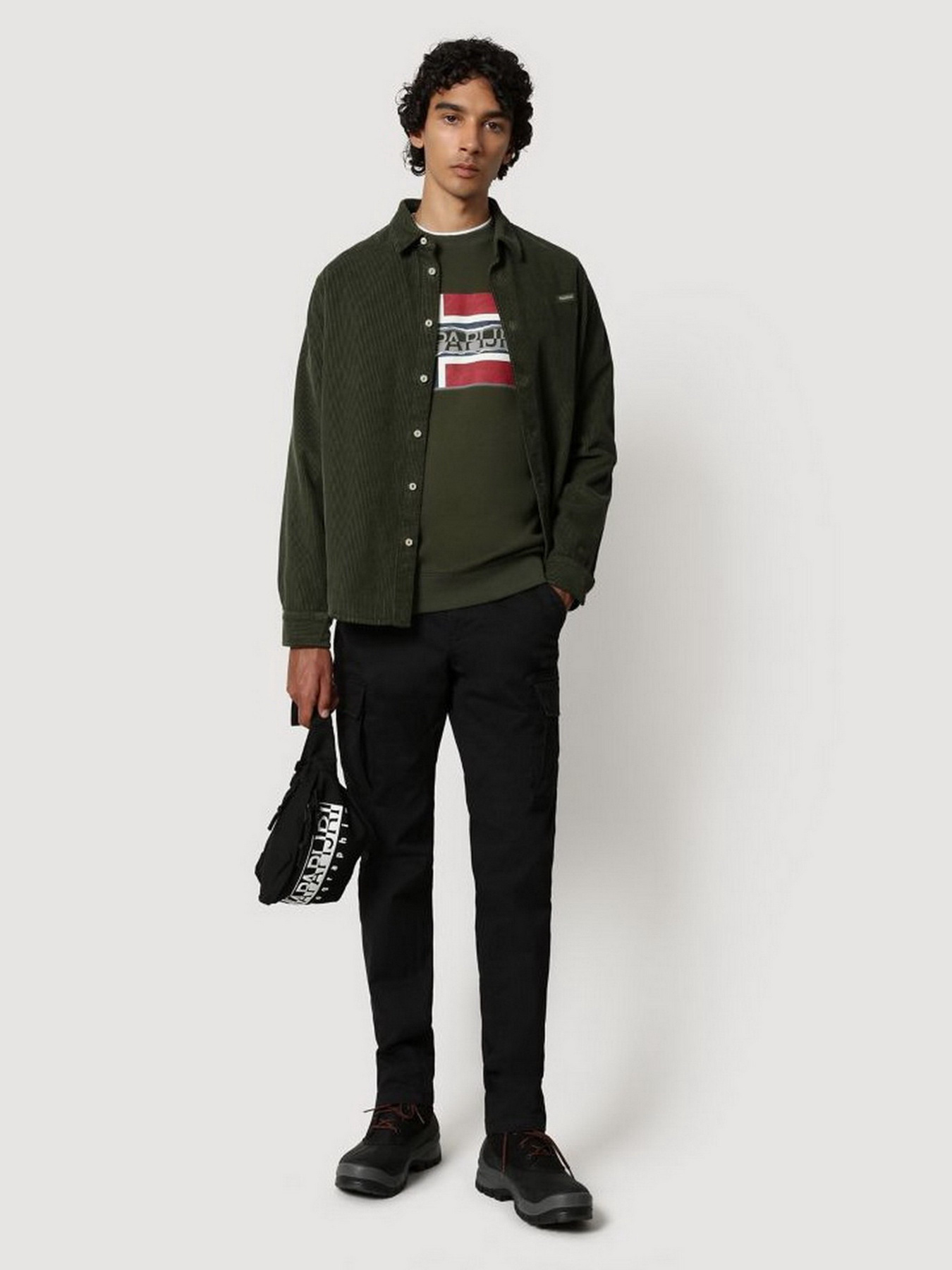 Свитшот Napapijri Bench модель NP0A4FQZGE41 Свитшот Napapijri Bench модель NP0A4FQZGE41 Фото