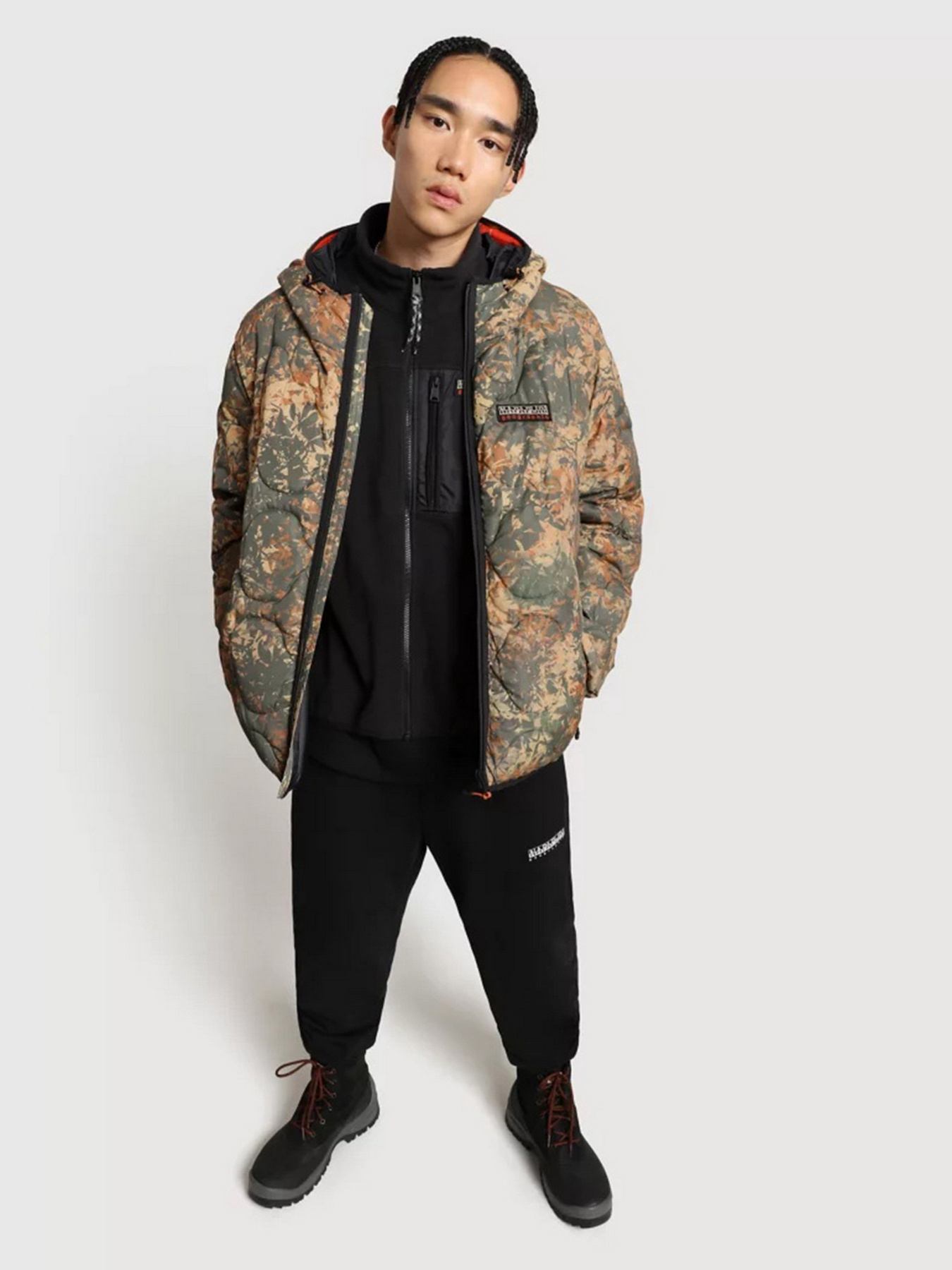 Демисезонная куртка Napapijri Mercury Print модель NP0A4FUGF6P1 Демисезонная куртка Napapijri Mercury Print модель NP0A4FUGF6P1 Фото