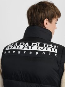 Жилет с утеплителем Napapijri Suomi модель NP0A4FVI0411 Фото