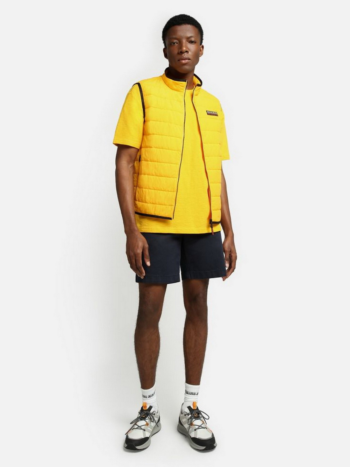 Жилет с утеплителем Napapijri Muniz модель NP0A4G3DYB21 Фото