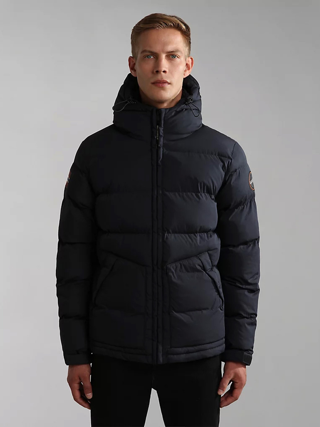 Зимова куртка Napapijri Raspeball модель NP0A4GNX0411 Зимова куртка Napapijri Raspeball модель NP0A4GNX0411 Фото