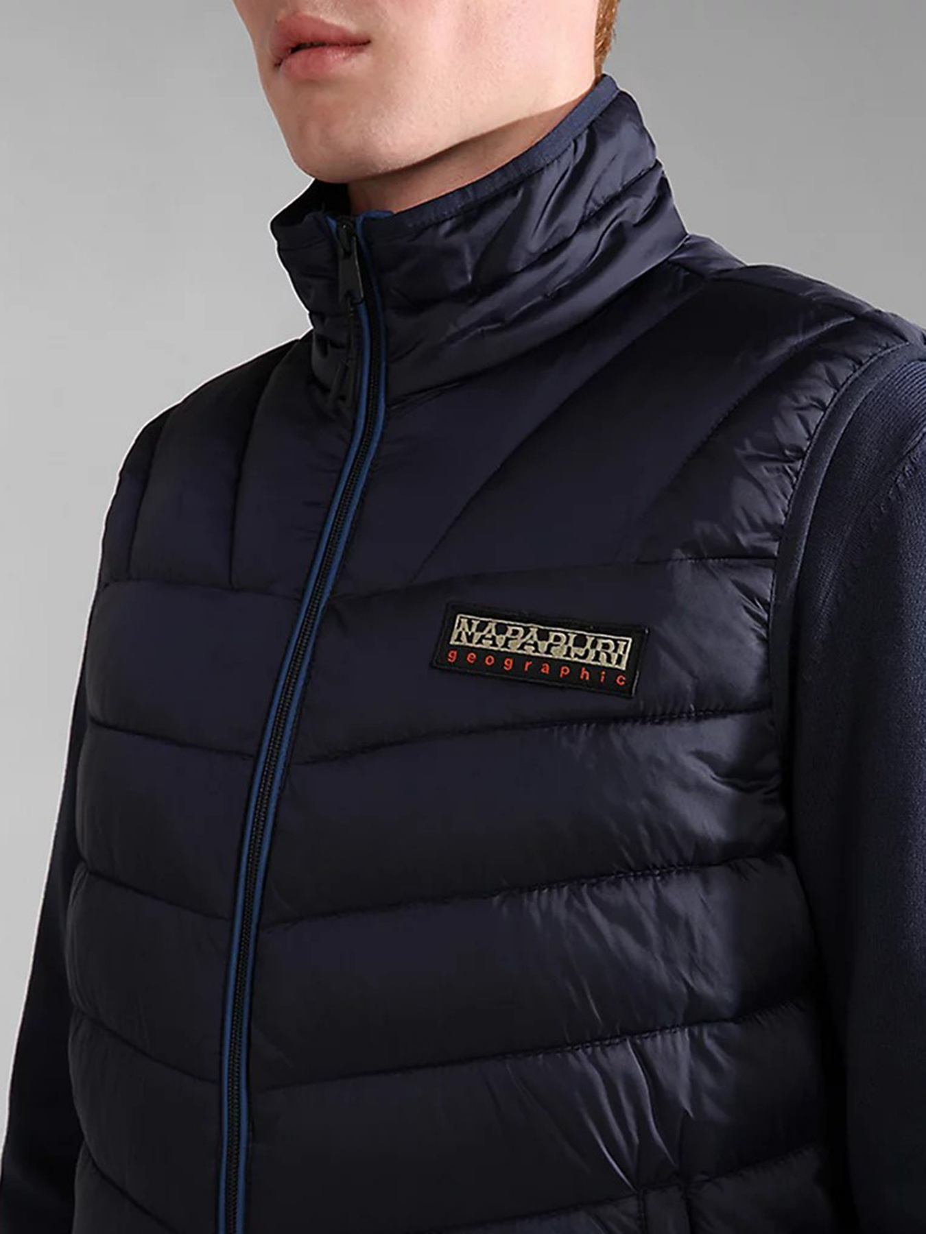 Жилет с утеплителем Napapijri Aerons модель NP0A4GJM1761 Фото