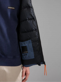 Утепленный жилет Napapijri  Tromsso модель NP0A4GOEMBN1 Фото