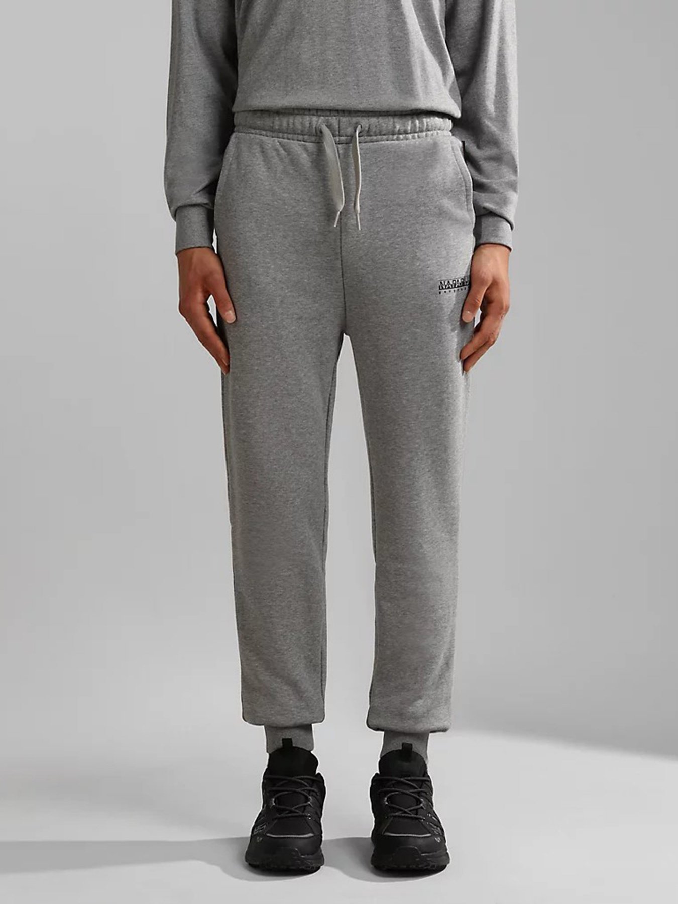 Штаны спортивные Napapijri M-BOX 1 модель NP0A4GBL1601 Фото