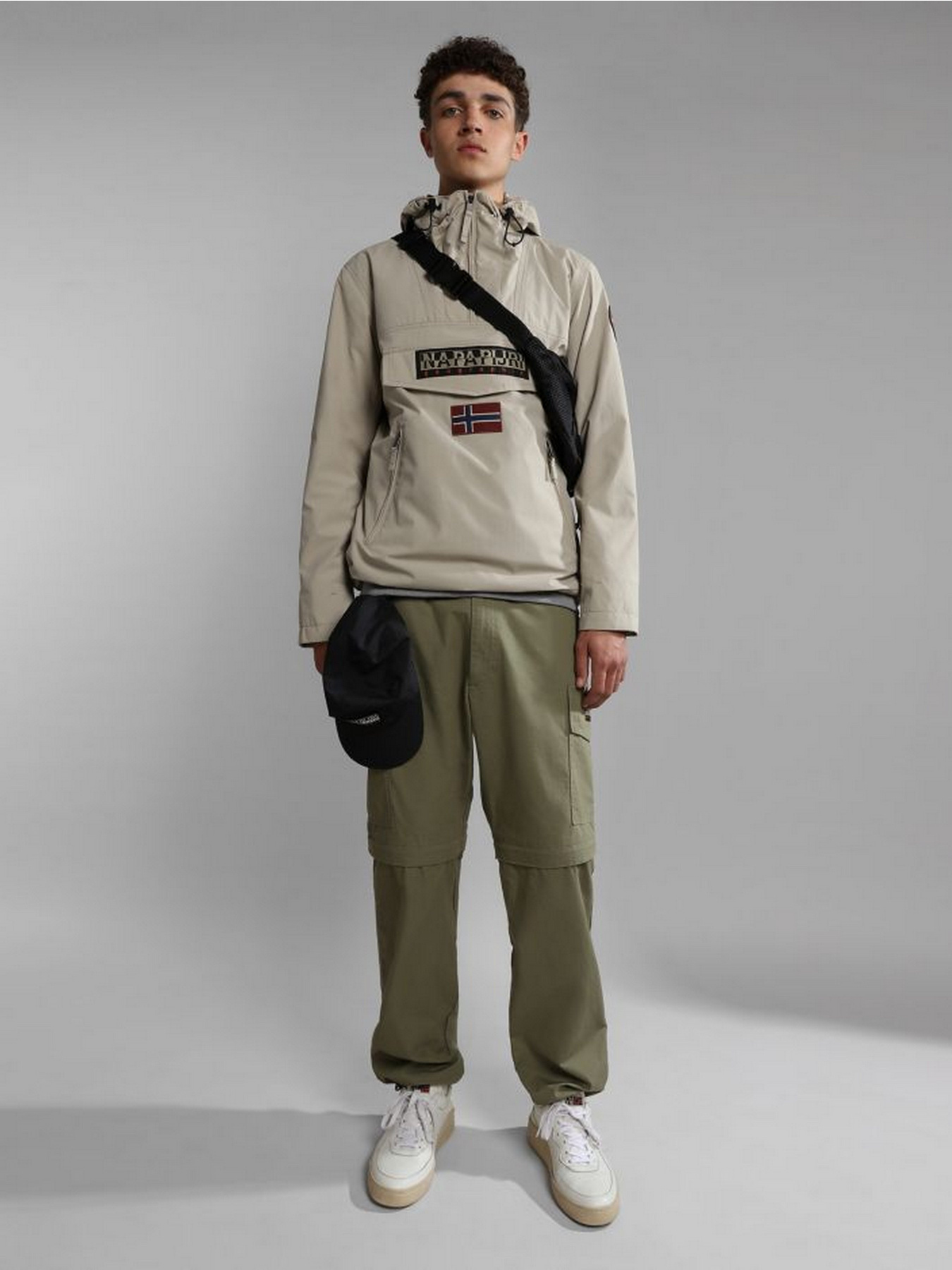 Анорак Napapijri RAINFOREST S PKT 3 модель NP0A4G7CNB71 Фото