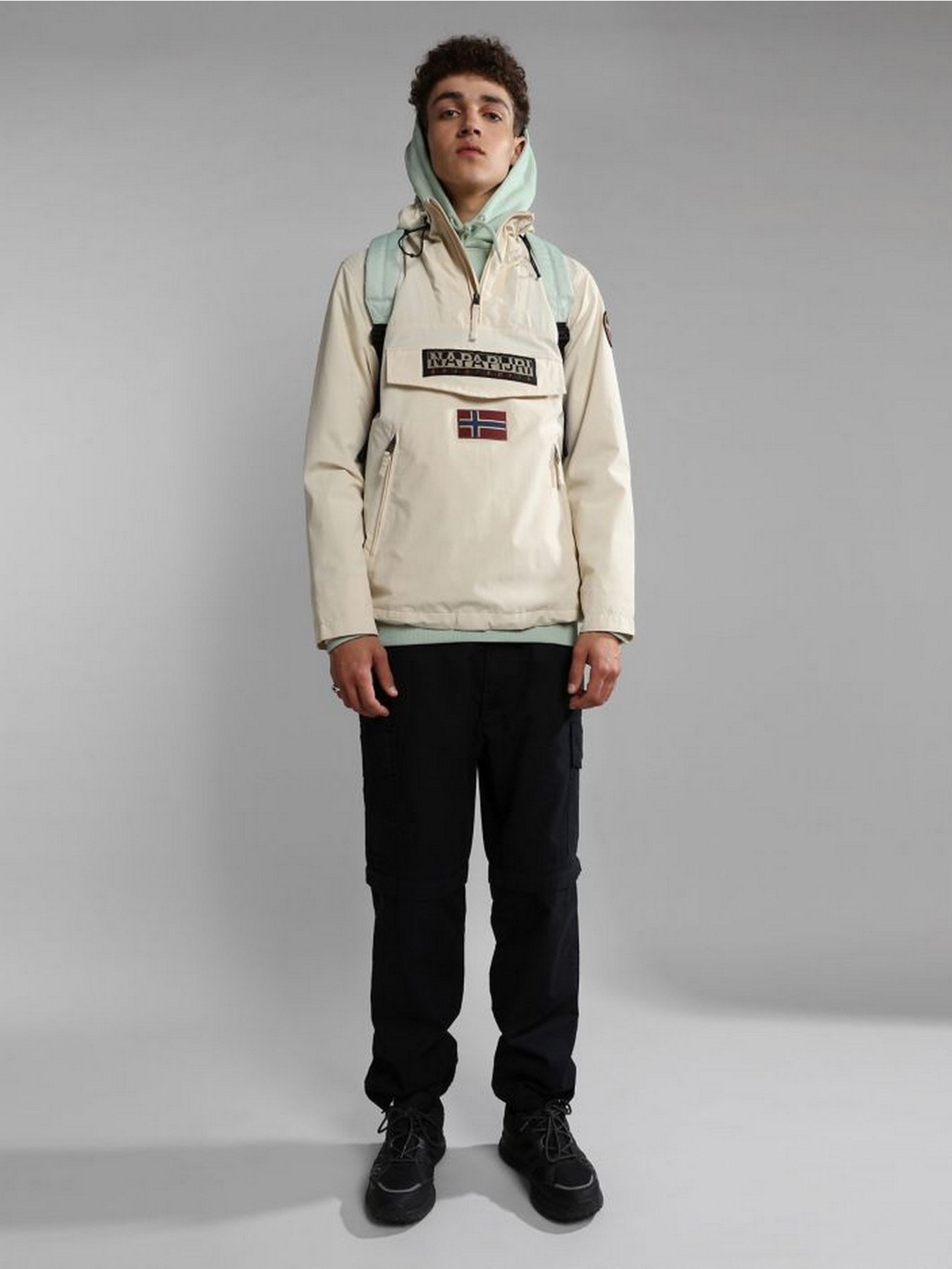 Анорак Napapijri RAINFOREST S PKT 3 модель NP0A4G7CNS51 Фото