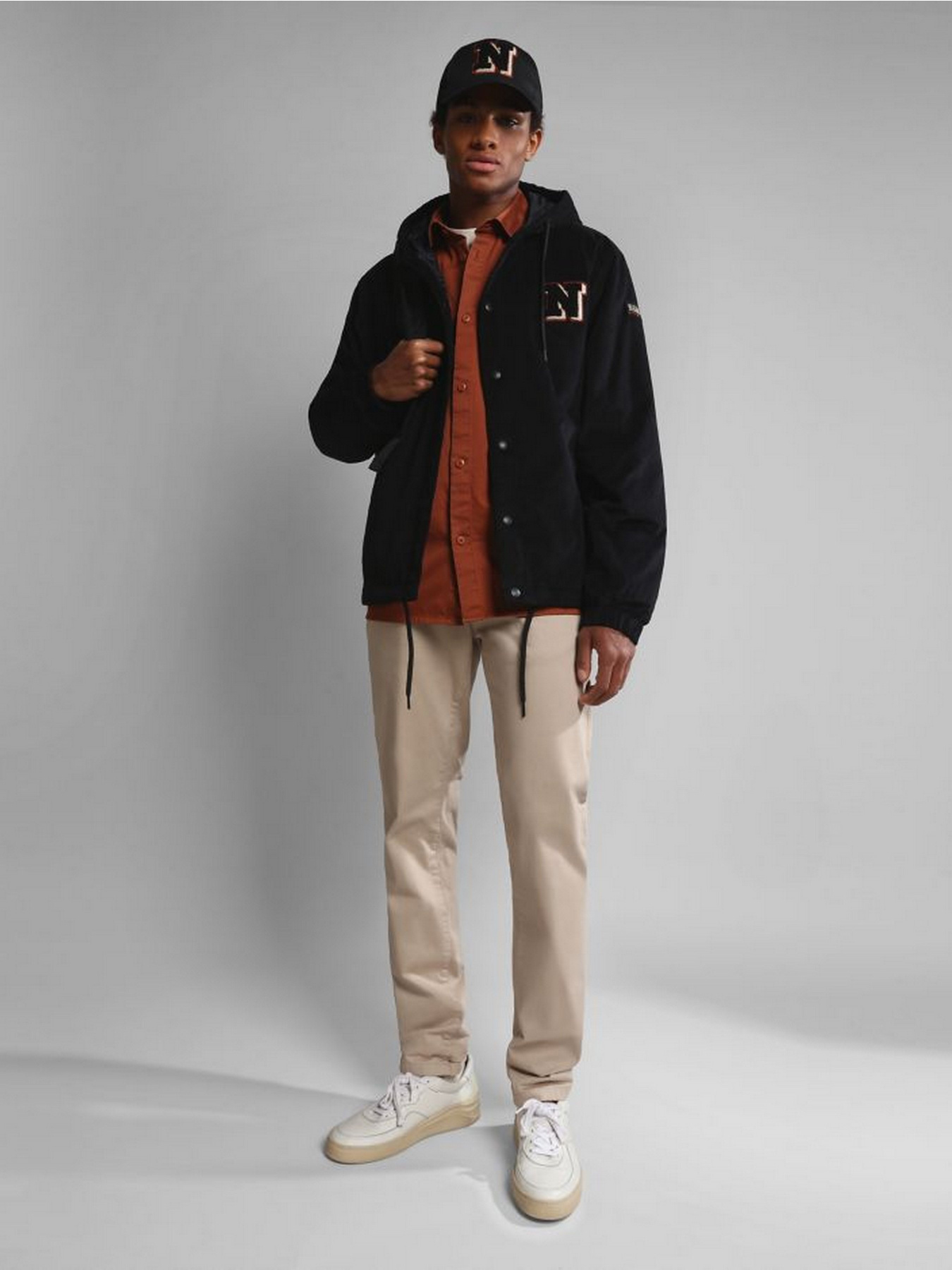 Бомбер Napapijri A-BARTOLOME H модель NP0A4H2N0411 Бомбер Napapijri A-BARTOLOME H модель NP0A4H2N0411 Фото