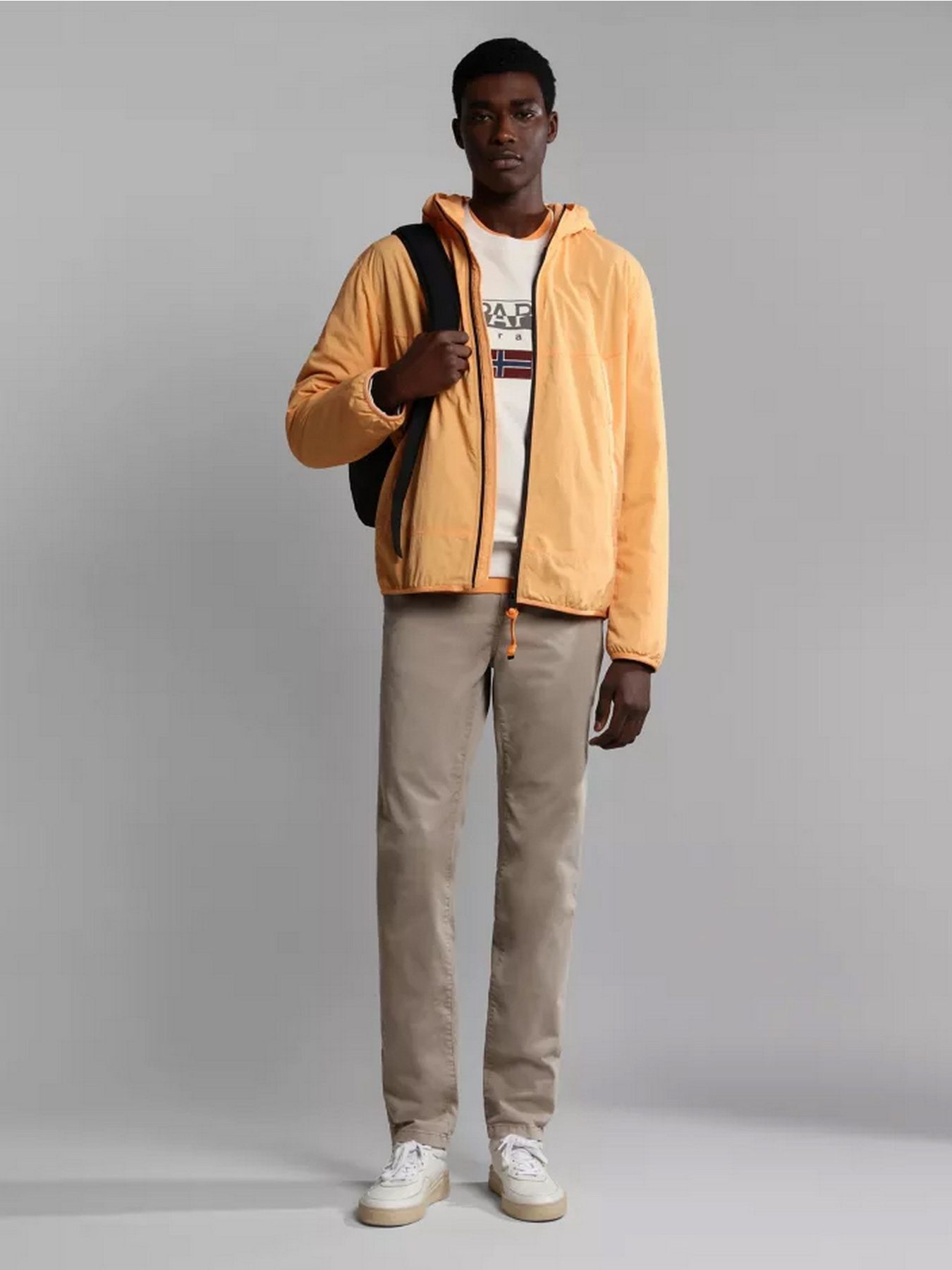 Демисезонная куртка Napapijri A-AURIUST модель NP0A4H9VA571 Фото