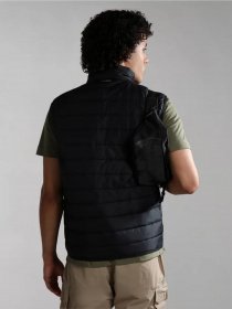 Утепленный жилет Napapijri Vest 6 модель NP0A4H8G0411 Утепленный жилет Napapijri Vest 6 модель NP0A4H8G0411 Фото