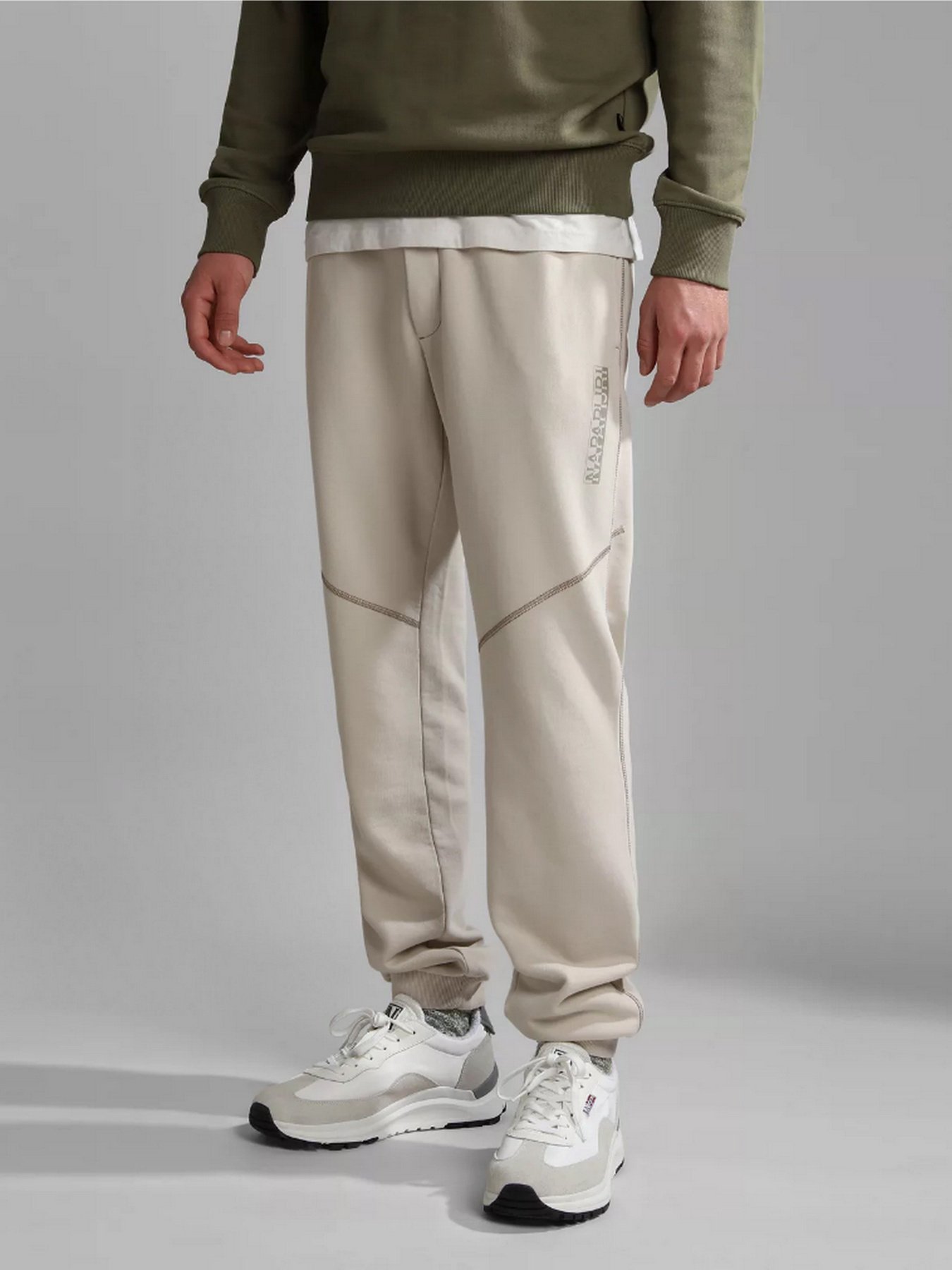 Спортивні штани Napapijri M-SANTIAGO модель NP0A4H5YN901 Фото