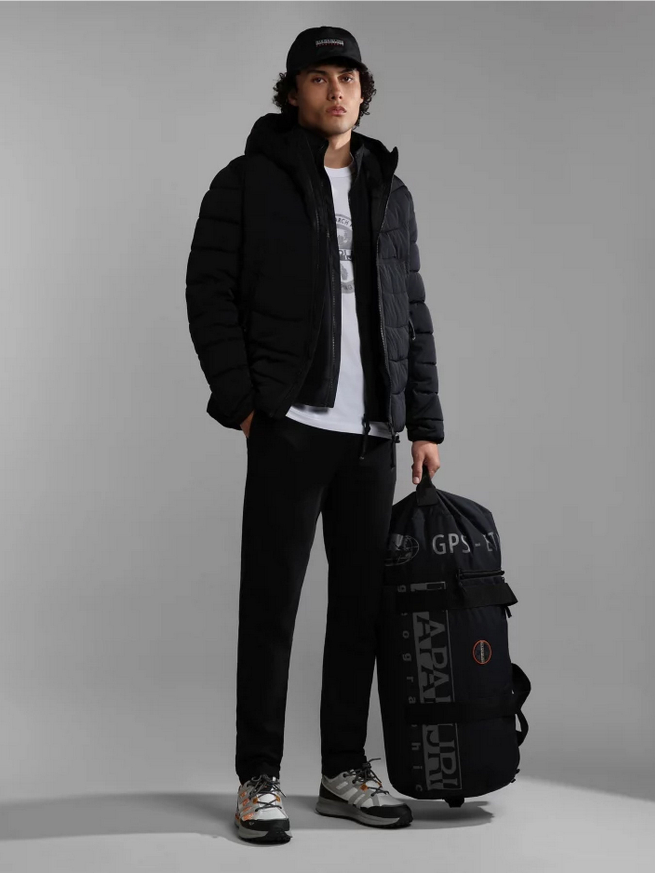 Спортивні штани Napapijri M-BOLLO SUM модель NP0A4H9N0411 Фото