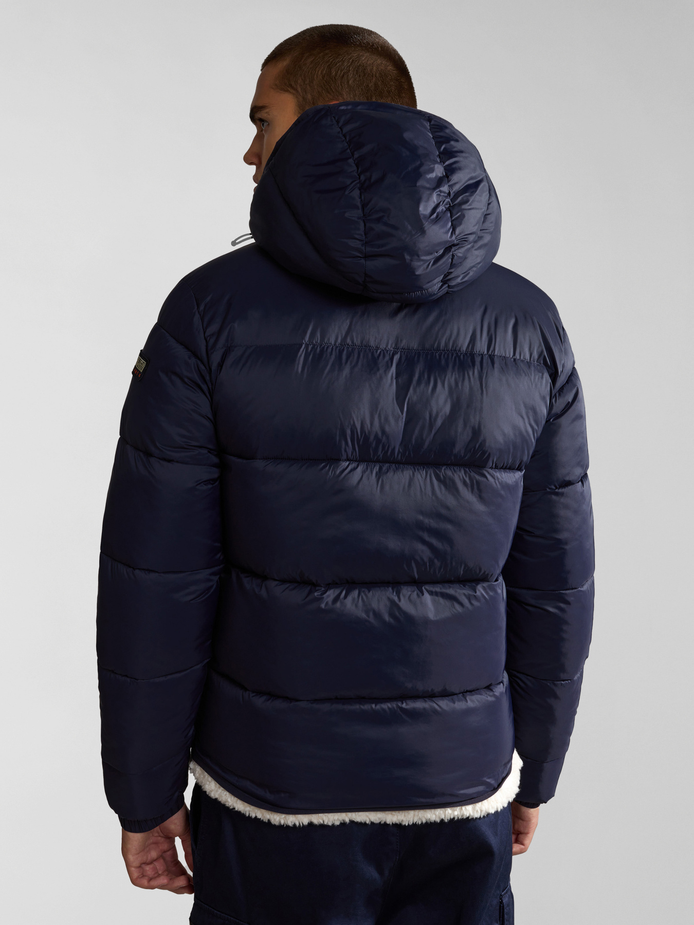 Зимова куртка Napapijri Suomi Hood Puffer модель NP0A4GJE1761 Фото