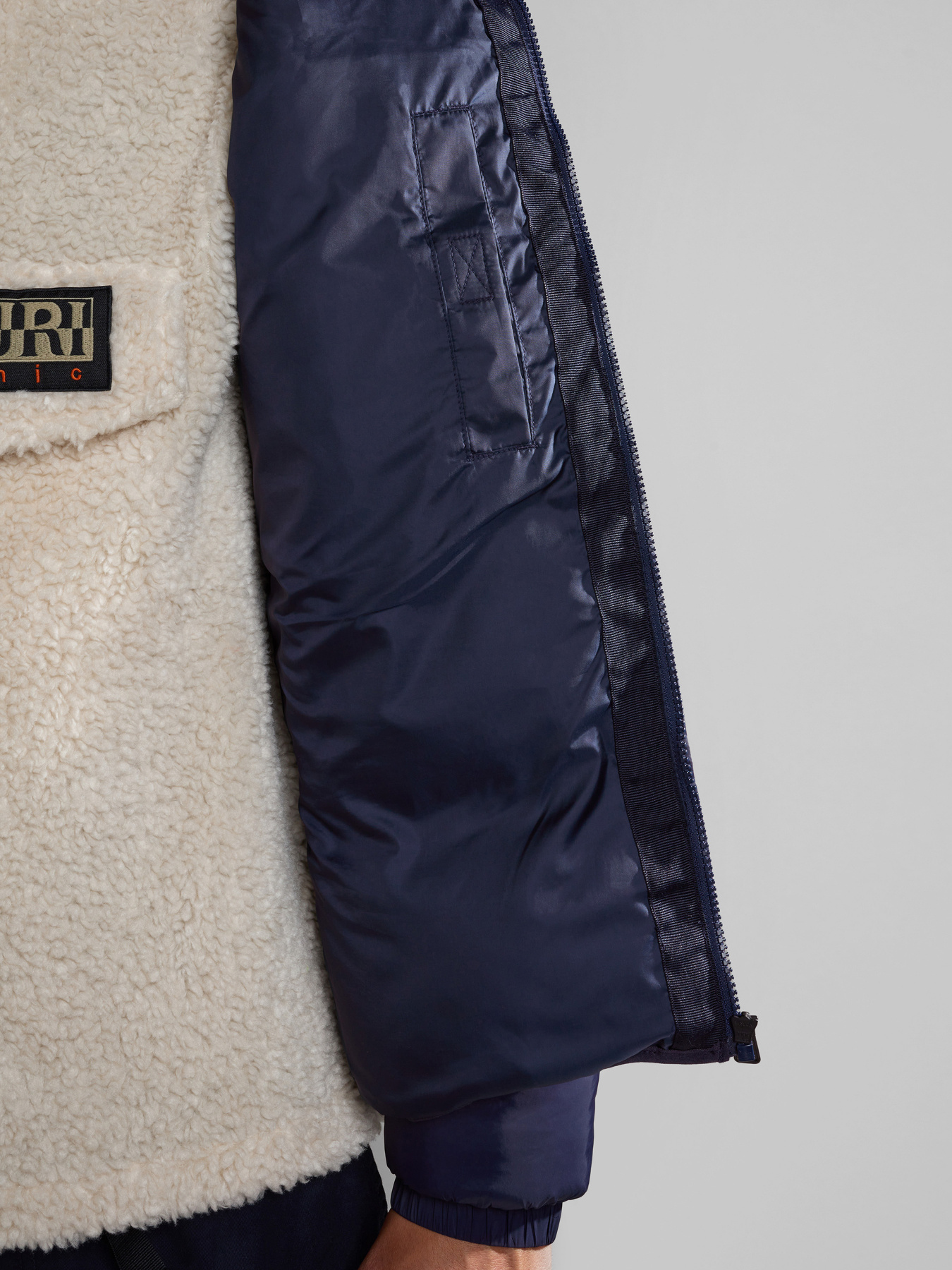 Зимова куртка Napapijri Suomi Hood Puffer модель NP0A4GJE1761 Фото