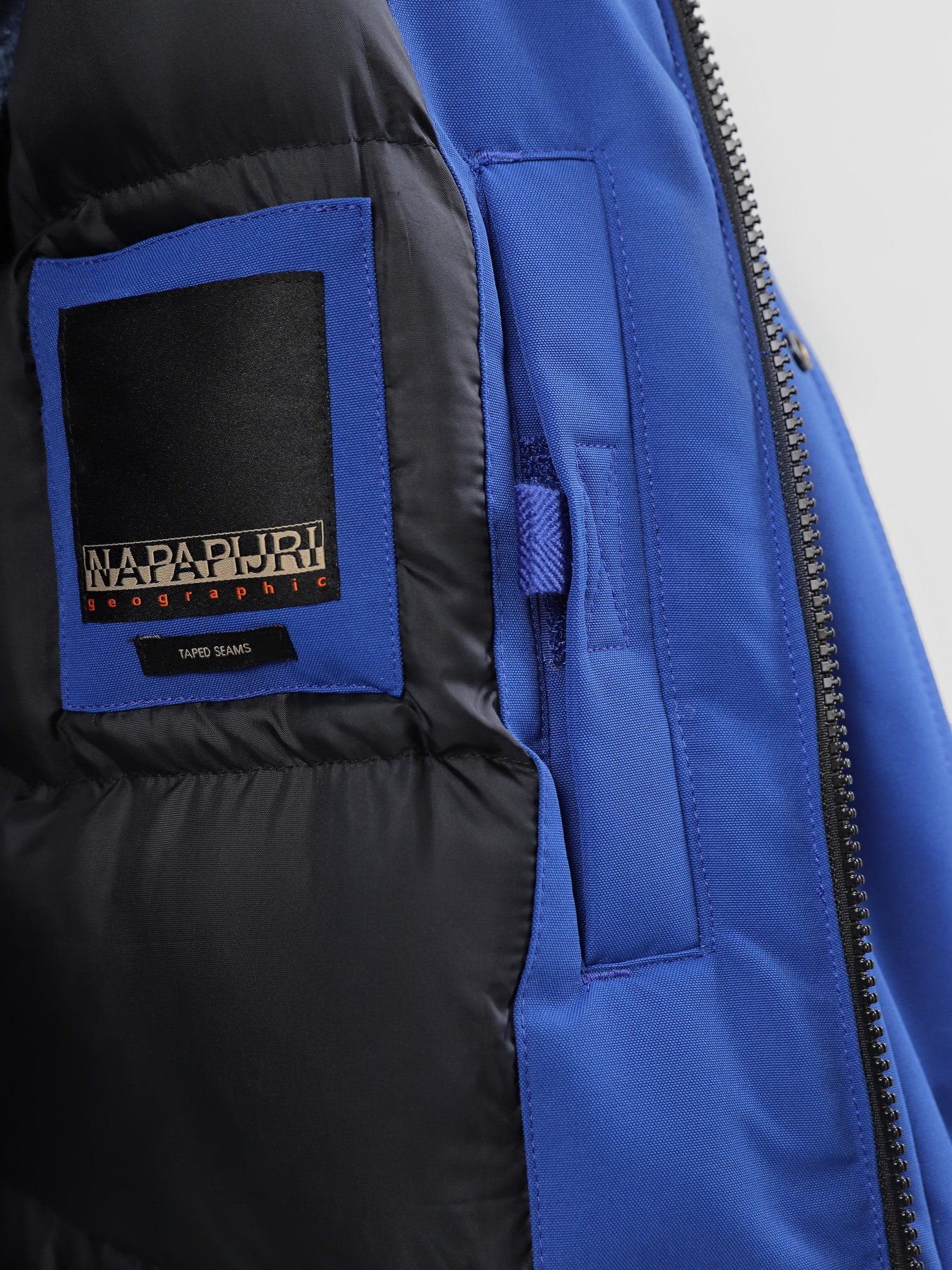 Зимняя куртка Napapijri Antarctic модель NP0A4HEFB5A1 Фото