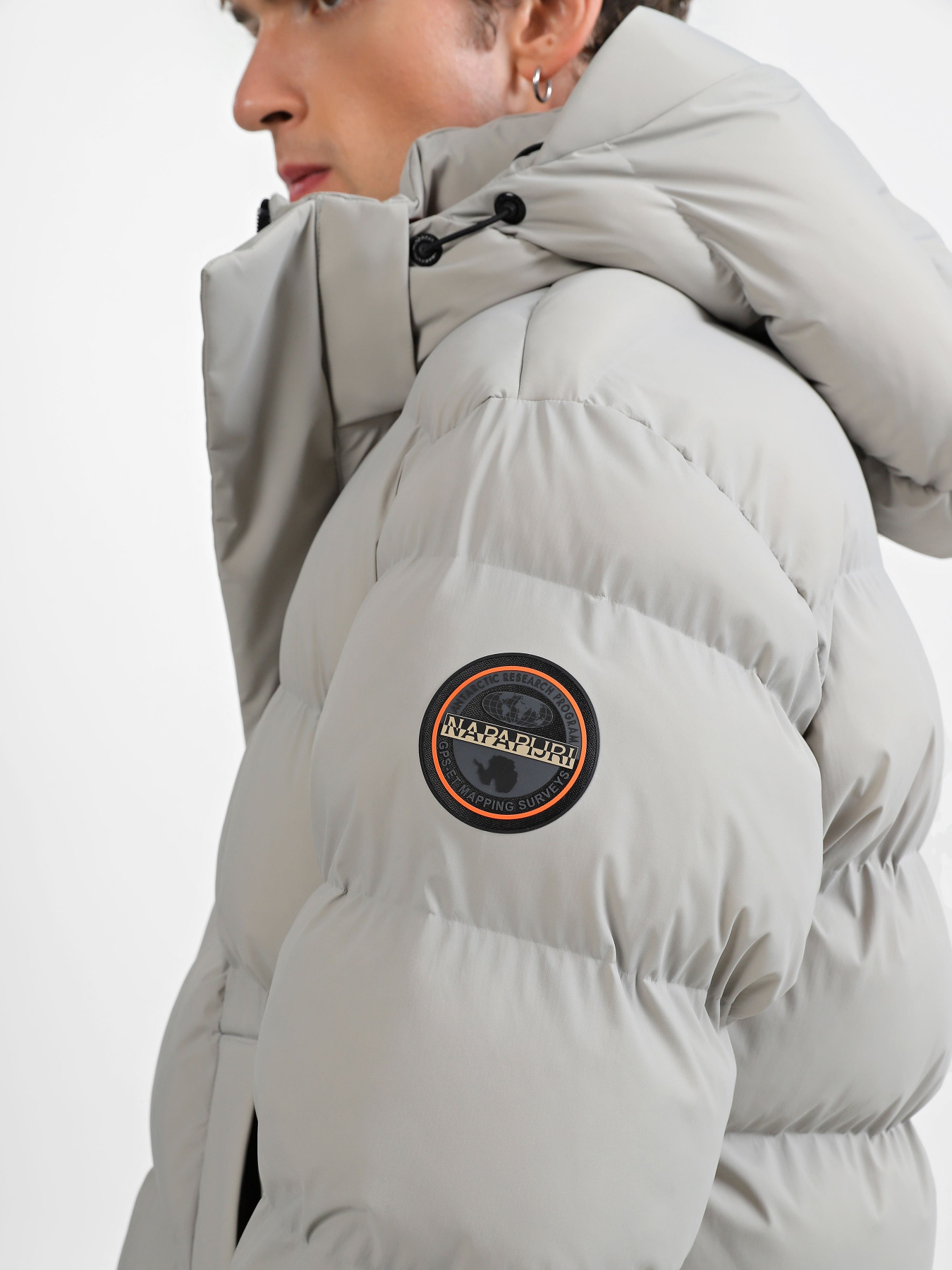 Зимняя куртка Napapijri Thermo Puffer Long модель NP0A4HEJH541 Фото