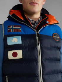 Утеплений жилет Napapijri Shackleton модель NP0A4HEL1761 Фото