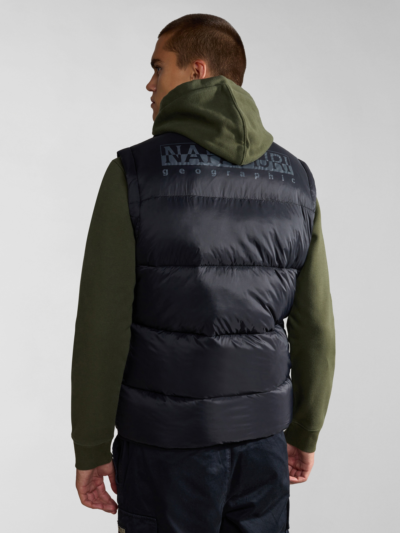 Жилет с утеплителем Napapijri A-Suomi V 1 модель NP0A4HKG0411 Фото