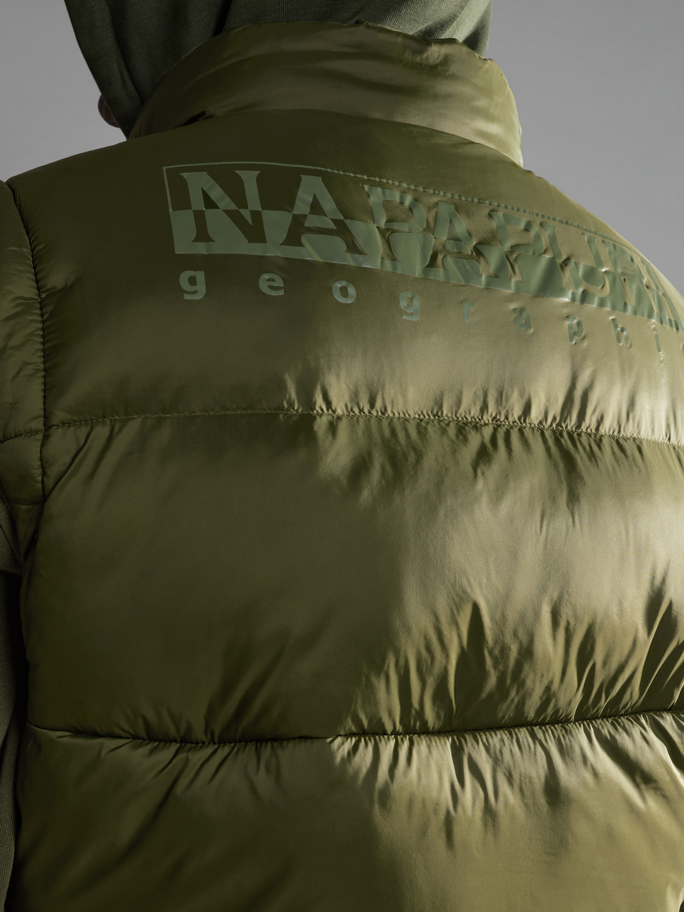 Жилет с утеплителем Napapijri Suomi модель NP0A4HKGGE41 Фото