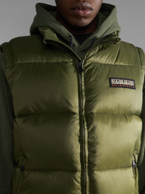 Жилет с утеплителем Napapijri Suomi модель NP0A4HKGGE41 Фото