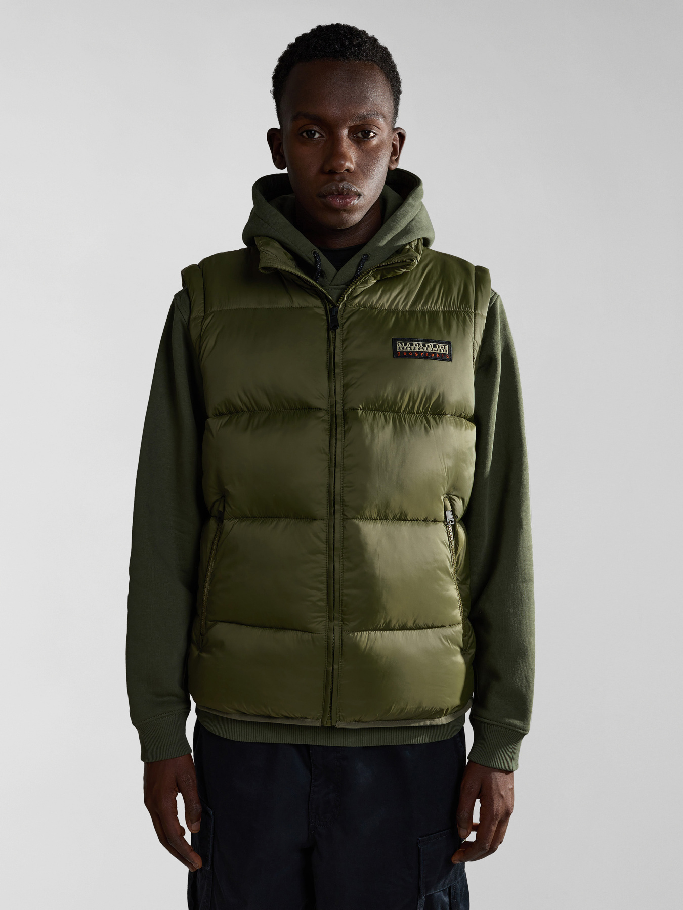Утеплений жилет Napapijri Suomi модель NP0A4HKGGE41 Фото