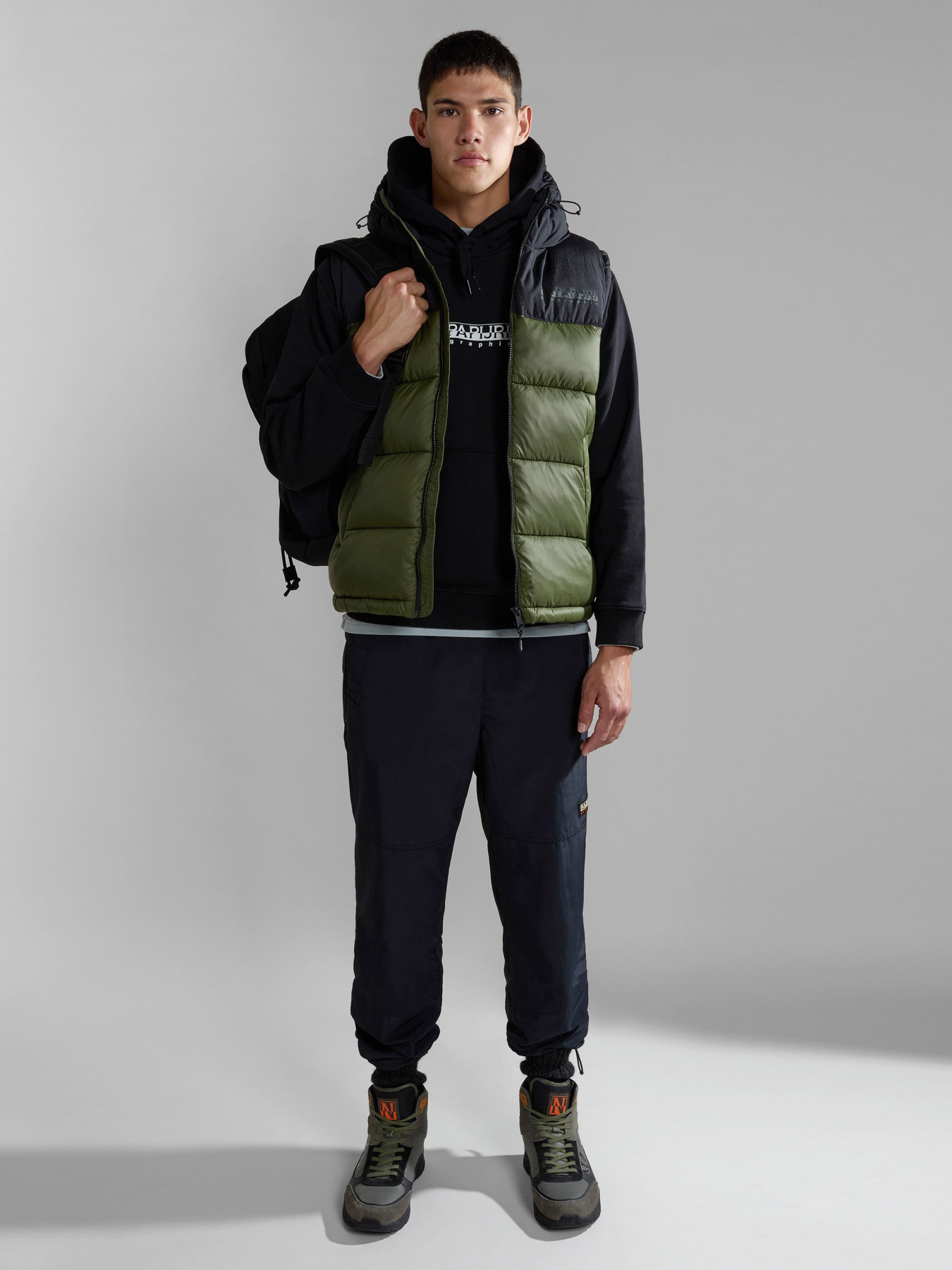 Утепленный жилет Napapijri Hornelen модель NP0A4HRFGE41 Фото