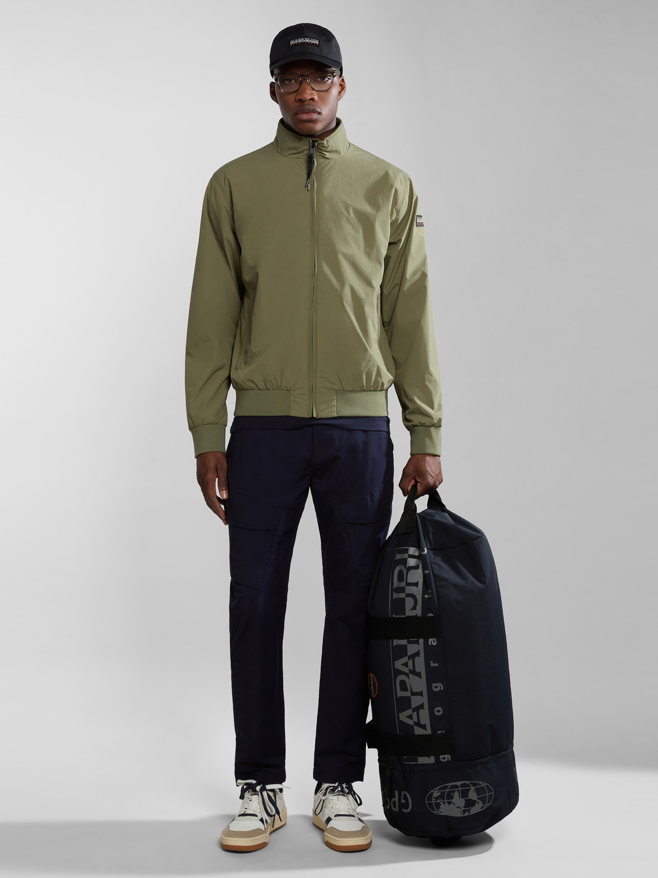 Бомбер Napapijri Montavic модель NP0A4GEYGAE1 Фото