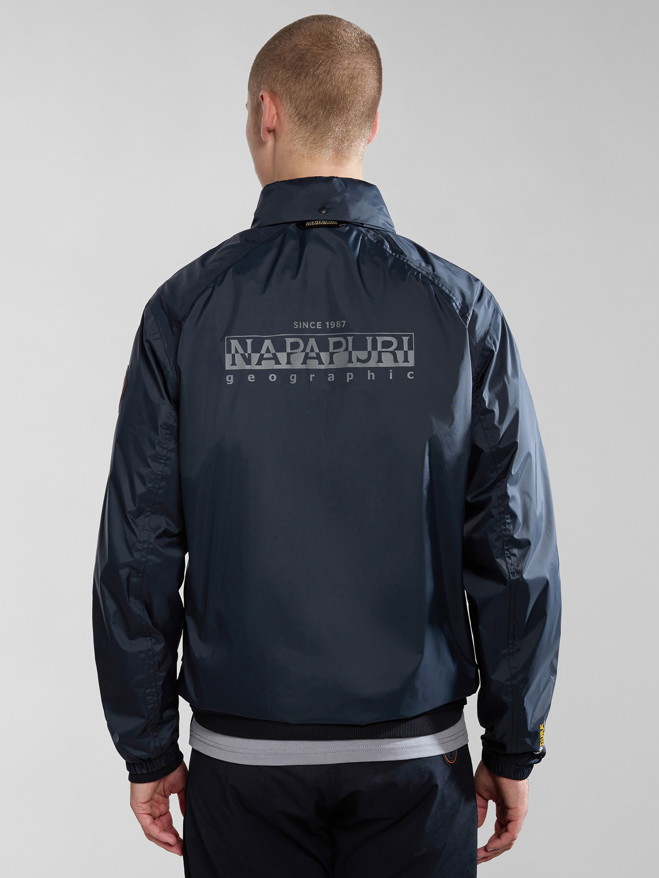 Демісезонна куртка Napapijri A-Cloudy модель NP0A4HPP0411 Фото