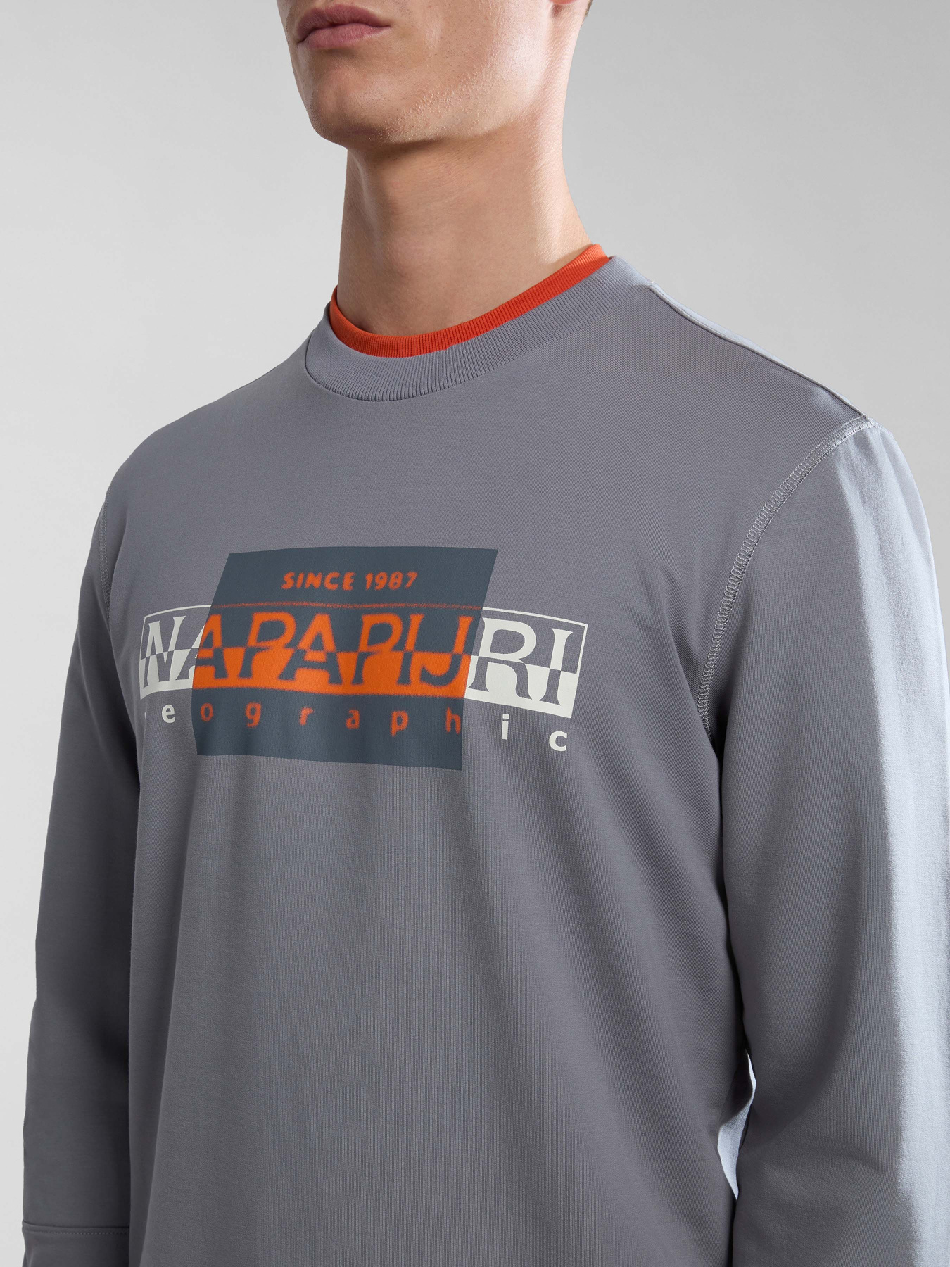 Світшот Napapijri B-Smallwood C модель NP0A4HP5H581 Світшот Napapijri B-Smallwood C модель NP0A4HP5H581 Фото