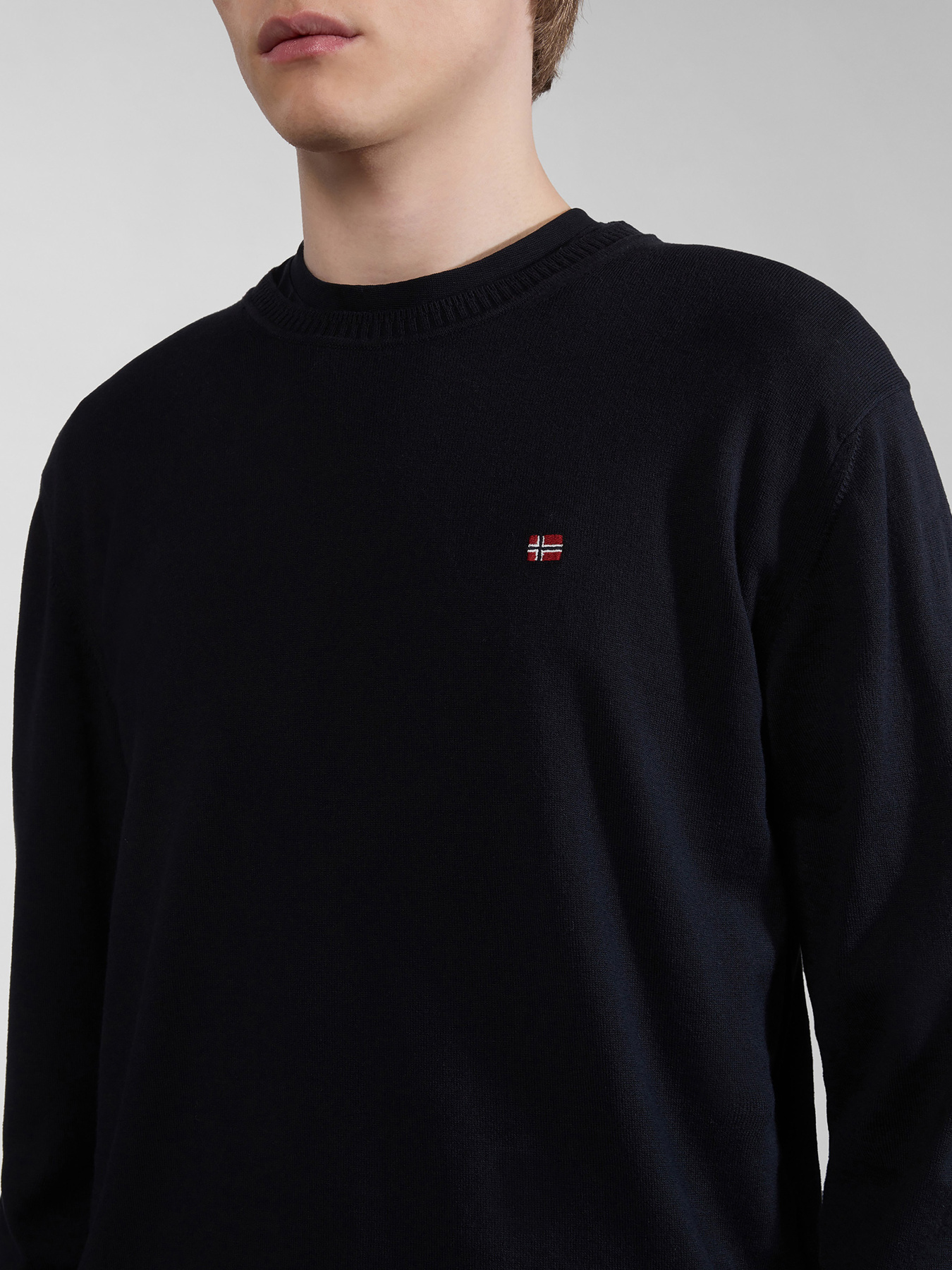 Джемпер Napapijri Decatur 5 модель NP0A4HUW0411 Фото