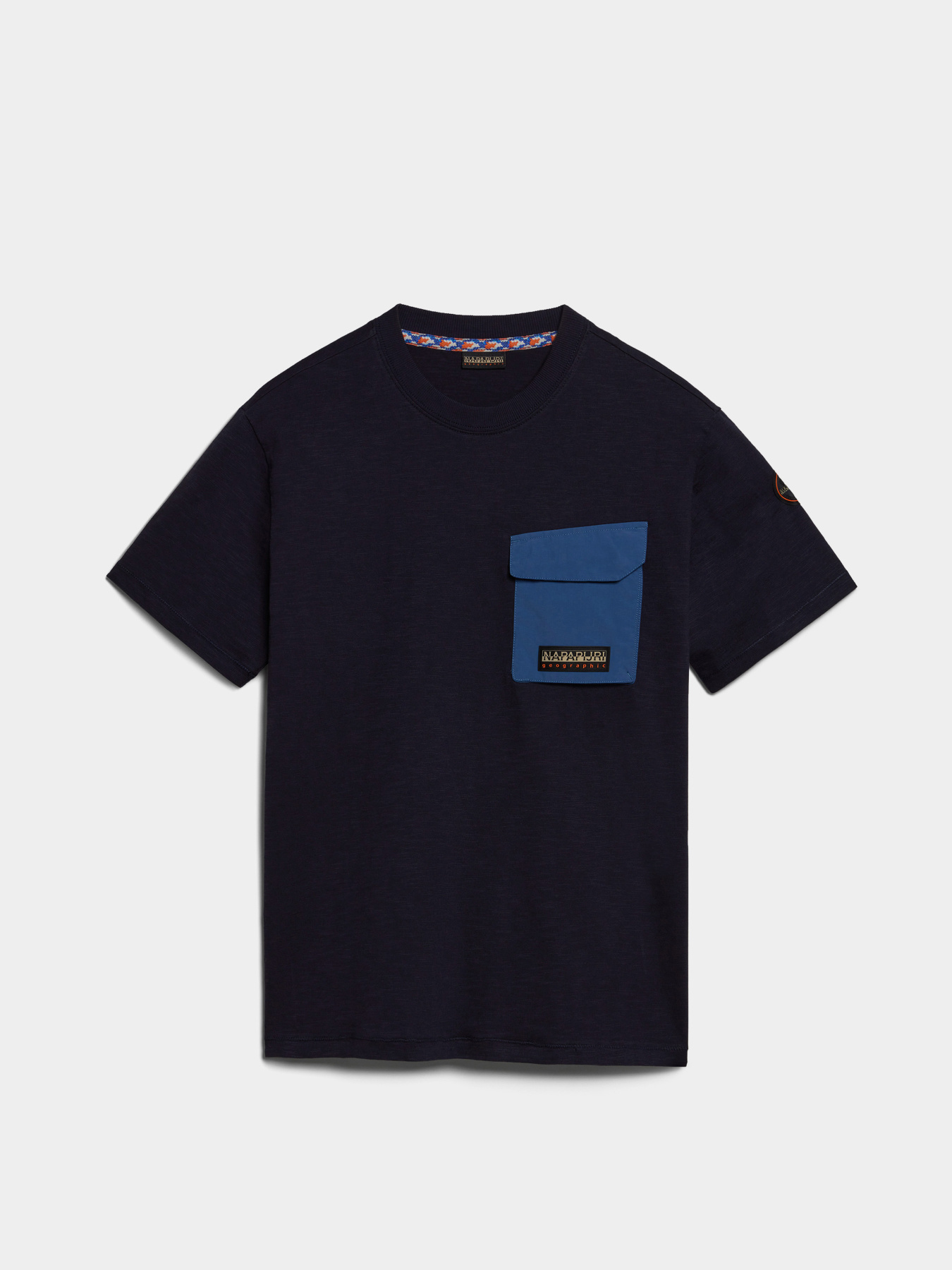 Футболка Napapijri Pocket модель NP0A4HQJ1761 Футболка Napapijri Pocket модель NP0A4HQJ1761 Фото