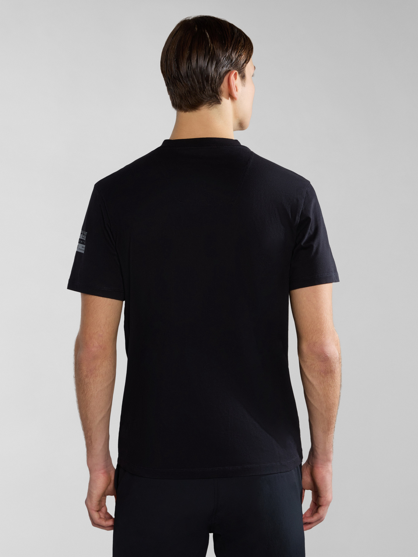 Футболка Napapijri S-Melville модель NP0A4HQL0411 Футболка Napapijri S-Melville модель NP0A4HQL0411 Фото