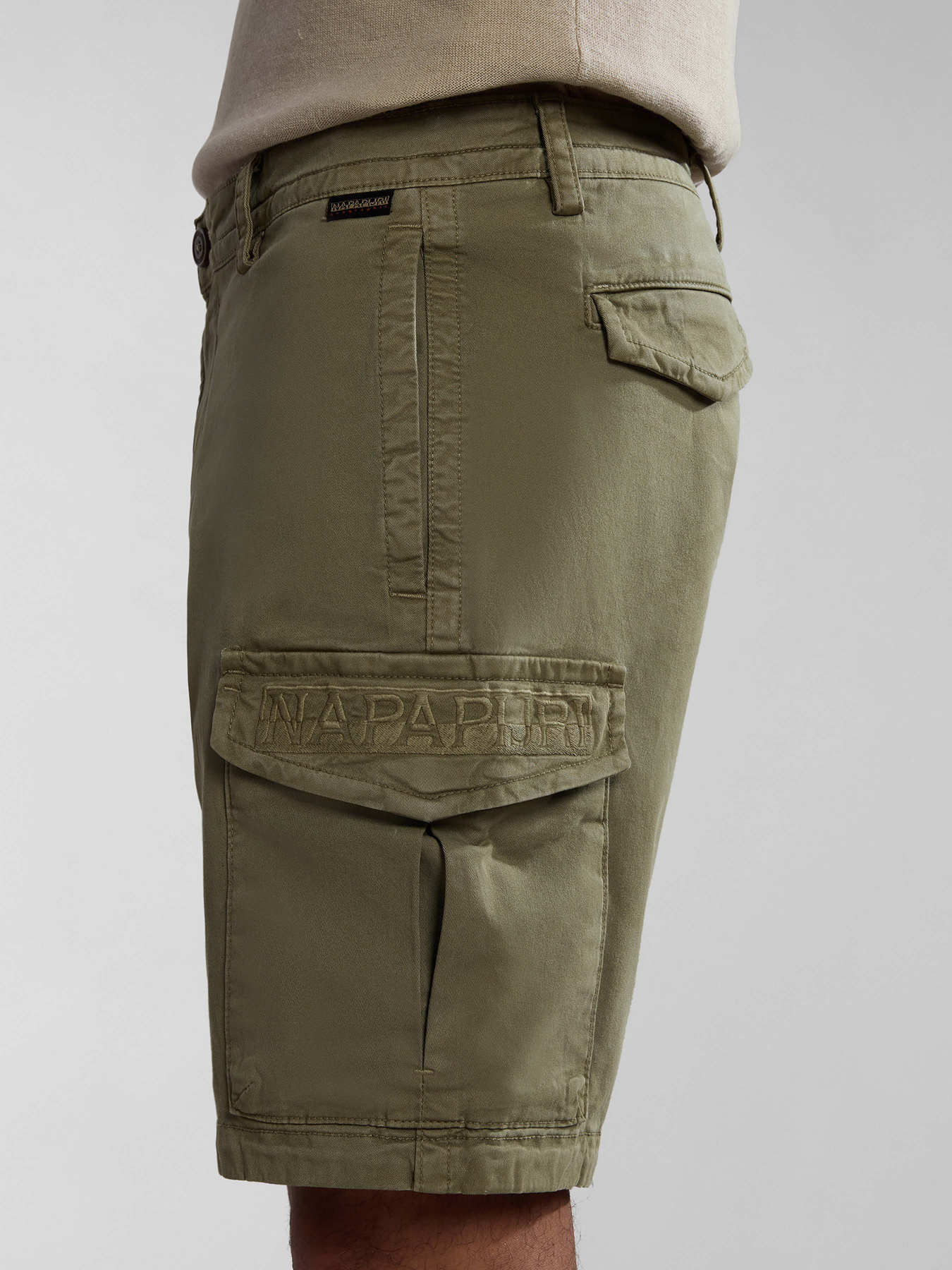 Повсякденні шорти Napapijri N-Deline модель NP0A4HOTGAE1 Фото