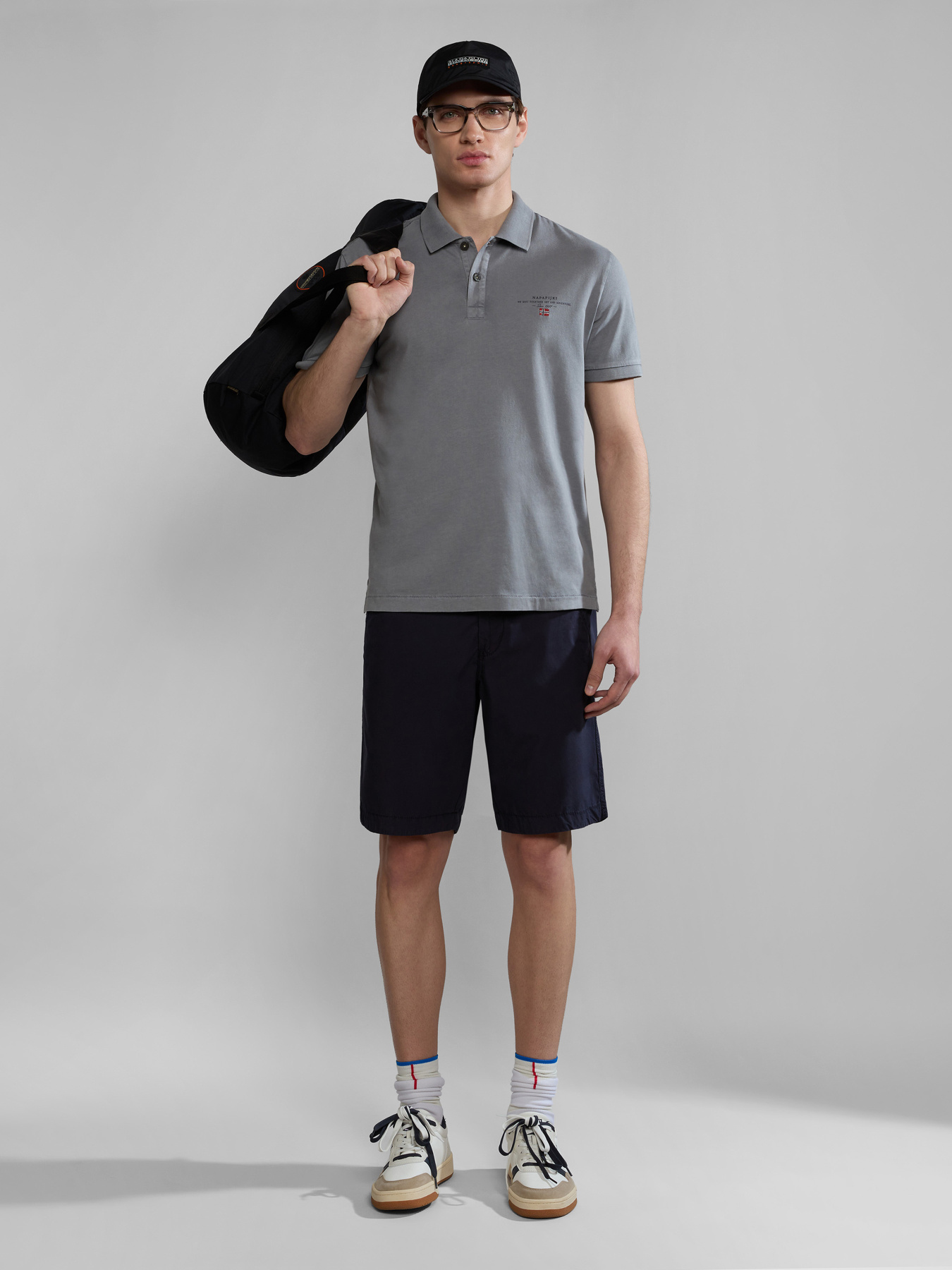 Шорти Napapijri Nakuru 6 модель NP0A4HRV1761 Фото