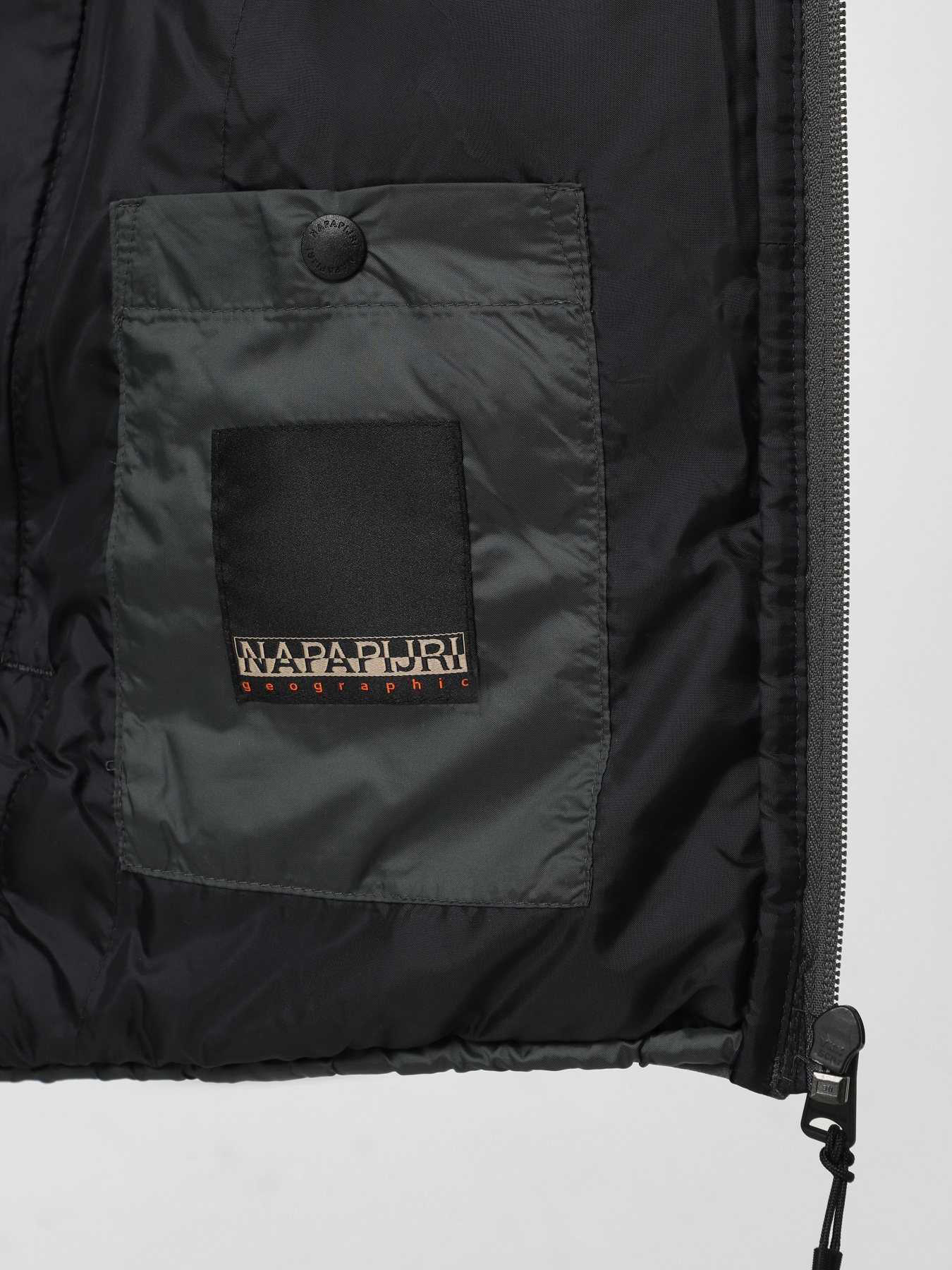 Демісезонна куртка Napapijri Aerons S 3 модель NP0A4GJNG1S1 Фото