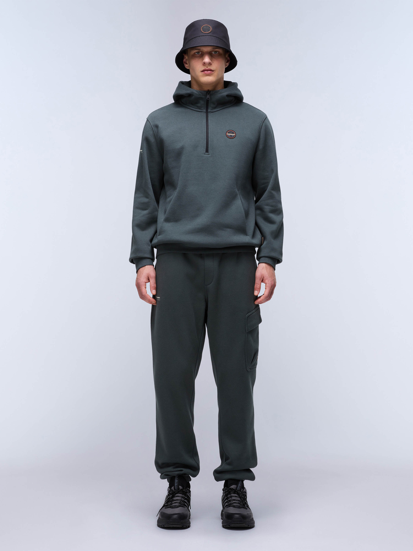 Кофта Napapijri B-Badge Hzh модель NP0A4I1BG1S1 Фото